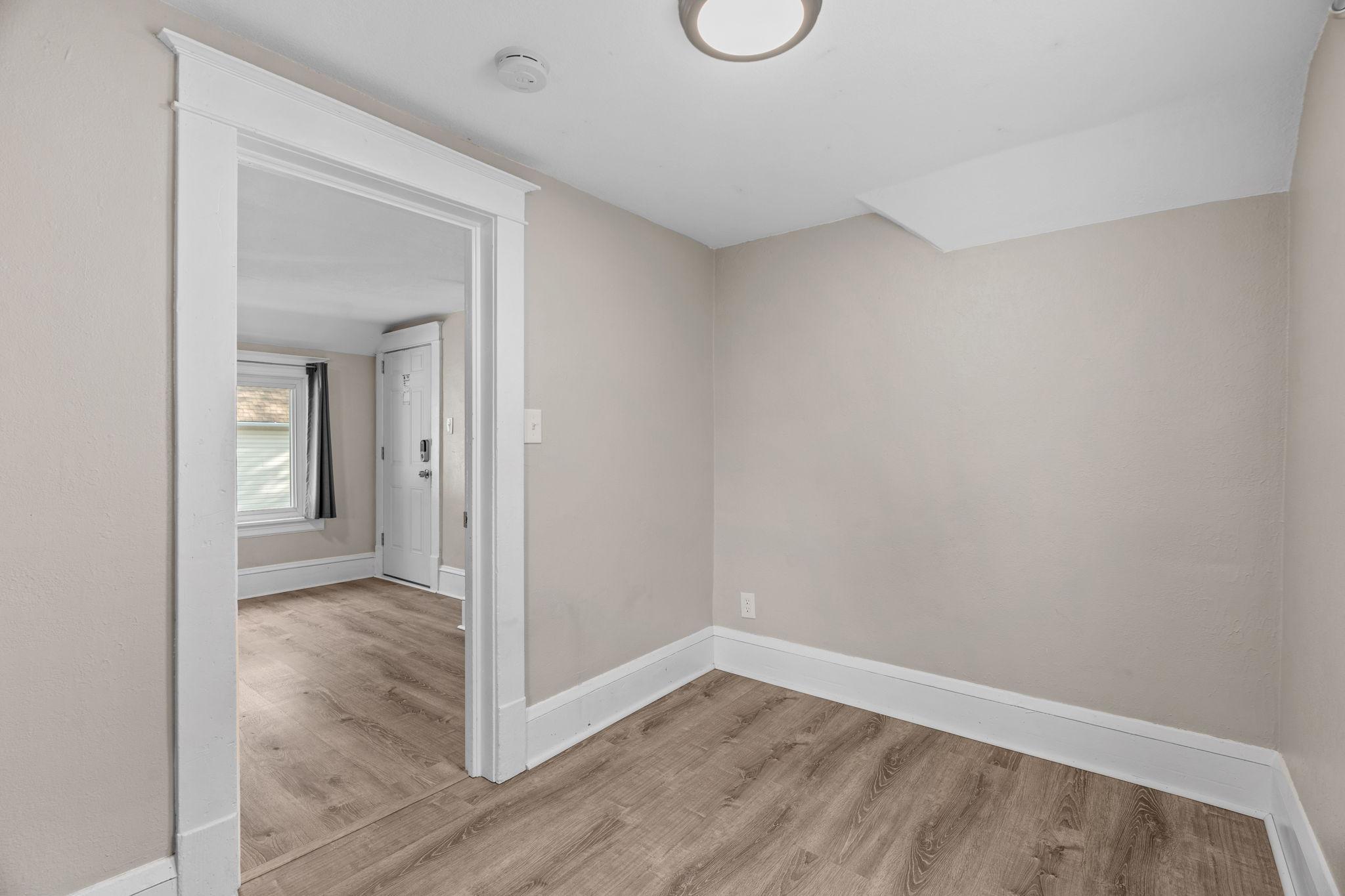 View of Residential Income at 2408 6th Street, Minneapolis MN 55418, Minneapolis (25 of 45) - Mike Wilen | Minnesota Team Real Estate