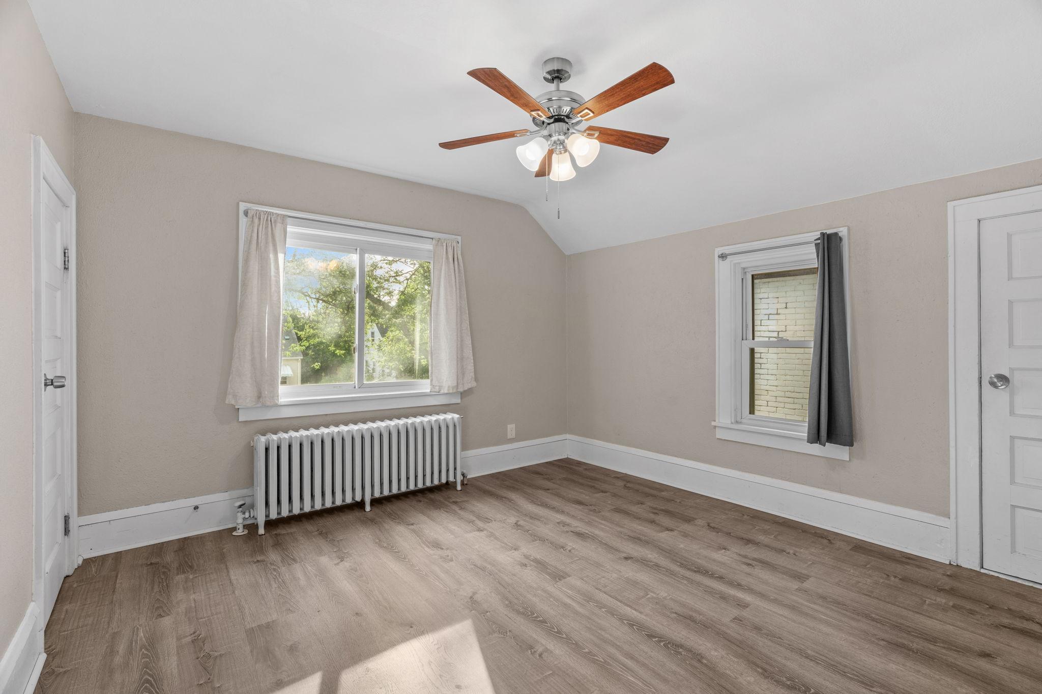 View of Residential Income at 2408 6th Street, Minneapolis MN 55418, Minneapolis (20 of 45) - Mike Wilen | Minnesota Team Real Estate