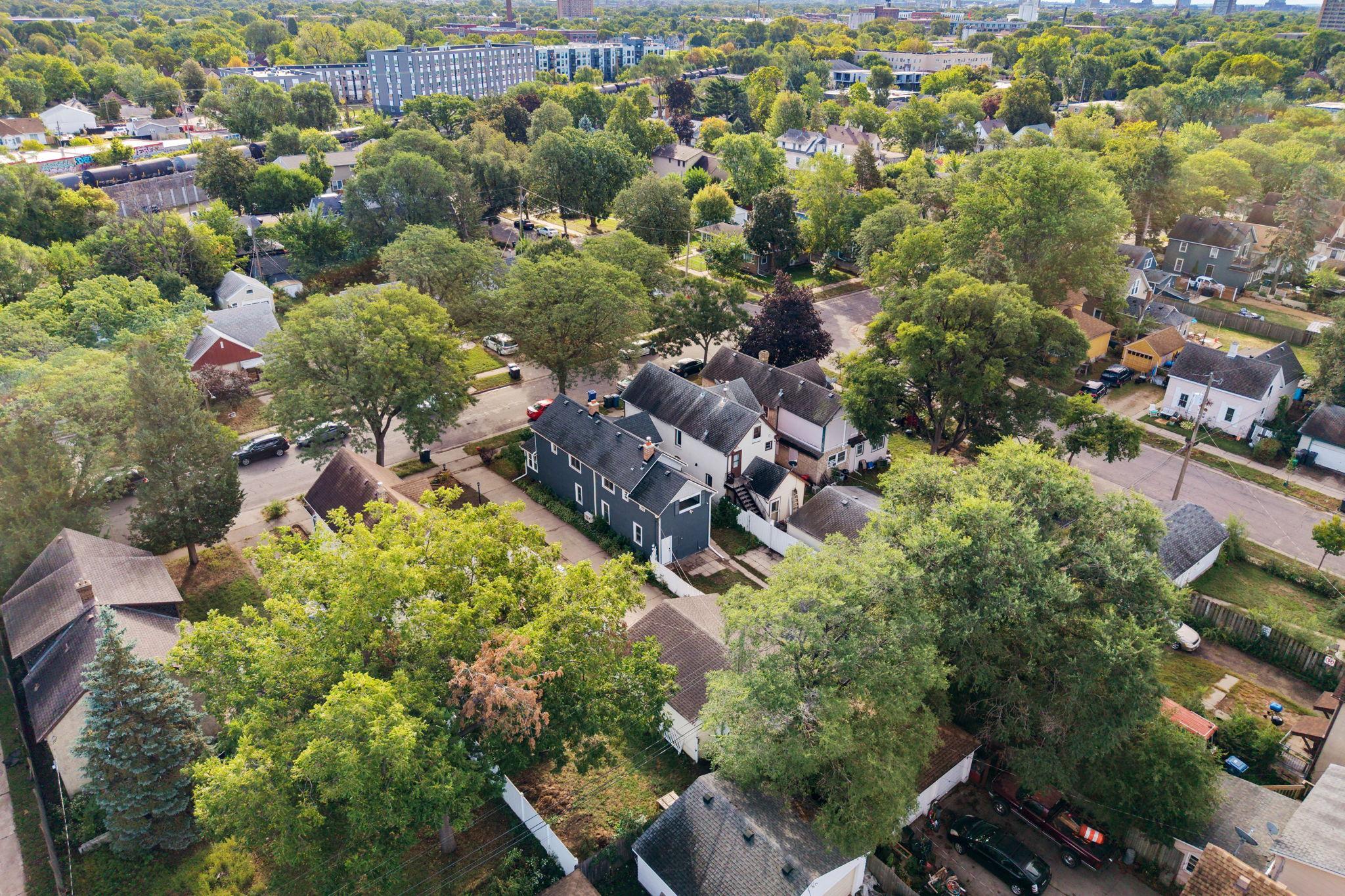 View of Residential Income at 2408 6th Street, Minneapolis MN 55418, Minneapolis (39 of 45) - Mike Wilen | Minnesota Team Real Estate