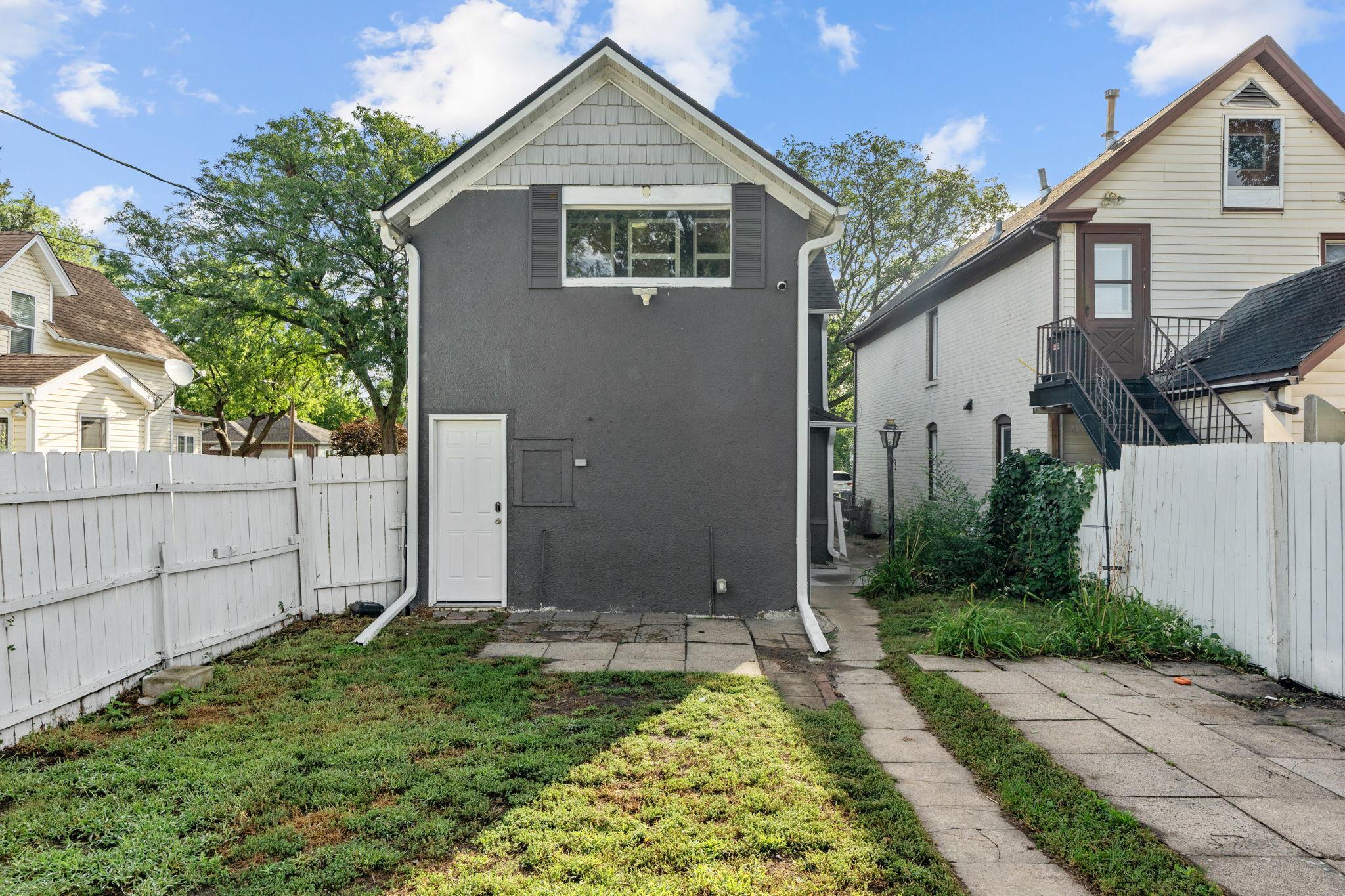 View of Residential Income at 2408 6th Street, Minneapolis MN 55418, Minneapolis (37 of 45) - Mike Wilen | Minnesota Team Real Estate