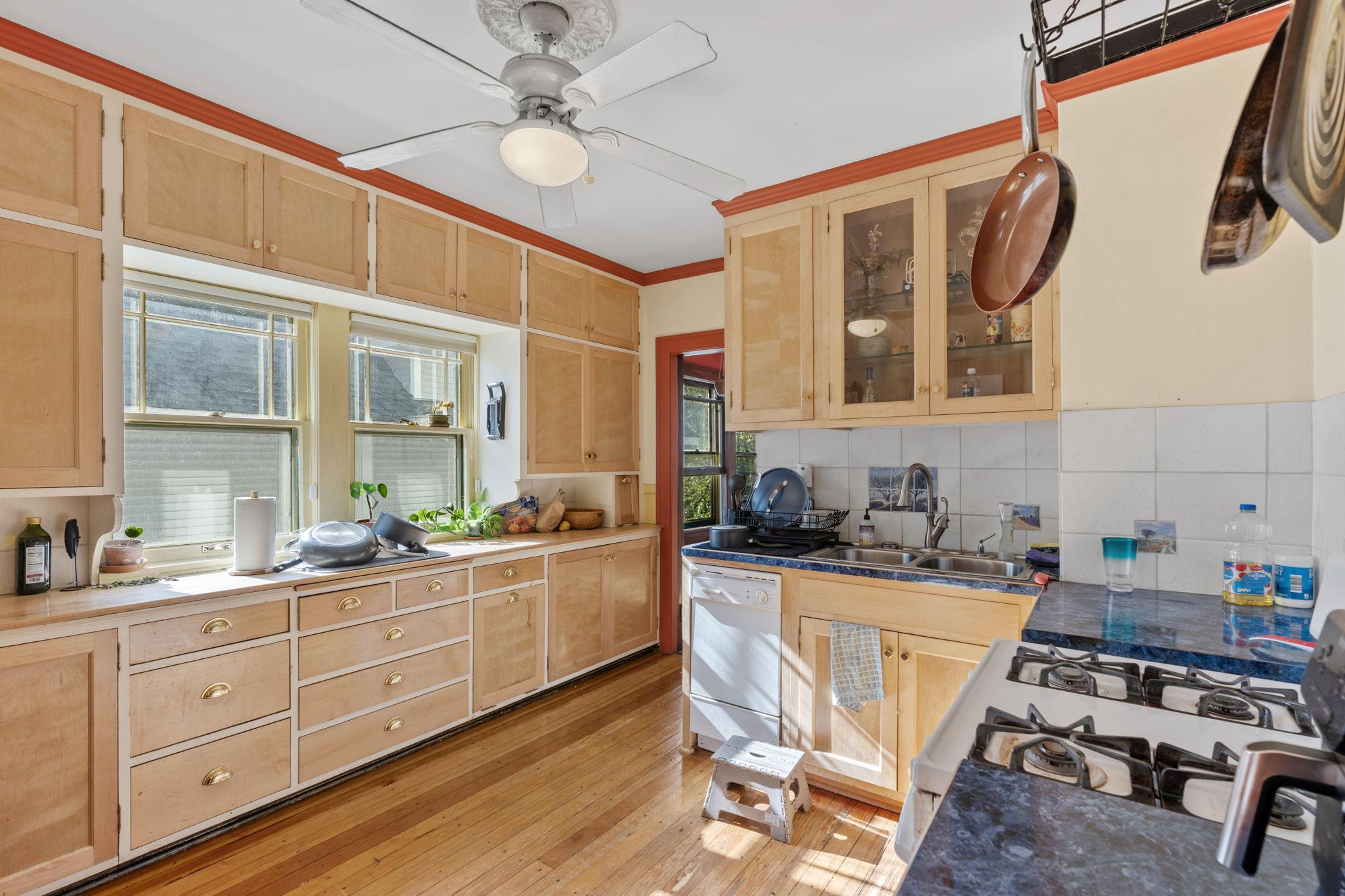 View of Residential Income at 3411 Pillsbury Avenue, Minneapolis MN 55408, Minneapolis (21 of 52) - Mike Wilen | Minnesota Team Real Estate