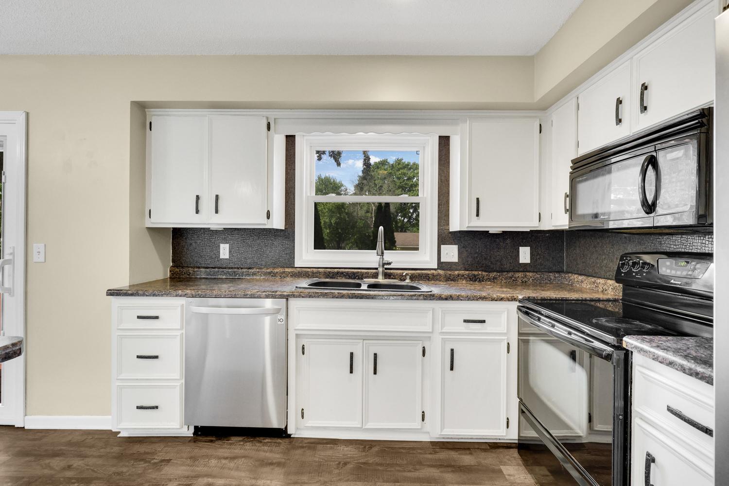 View of Residential at 20615 207th Court, Lakeville MN 55044, Lakeville (15 of 55) - Mike Wilen | Minnesota Team Real Estate