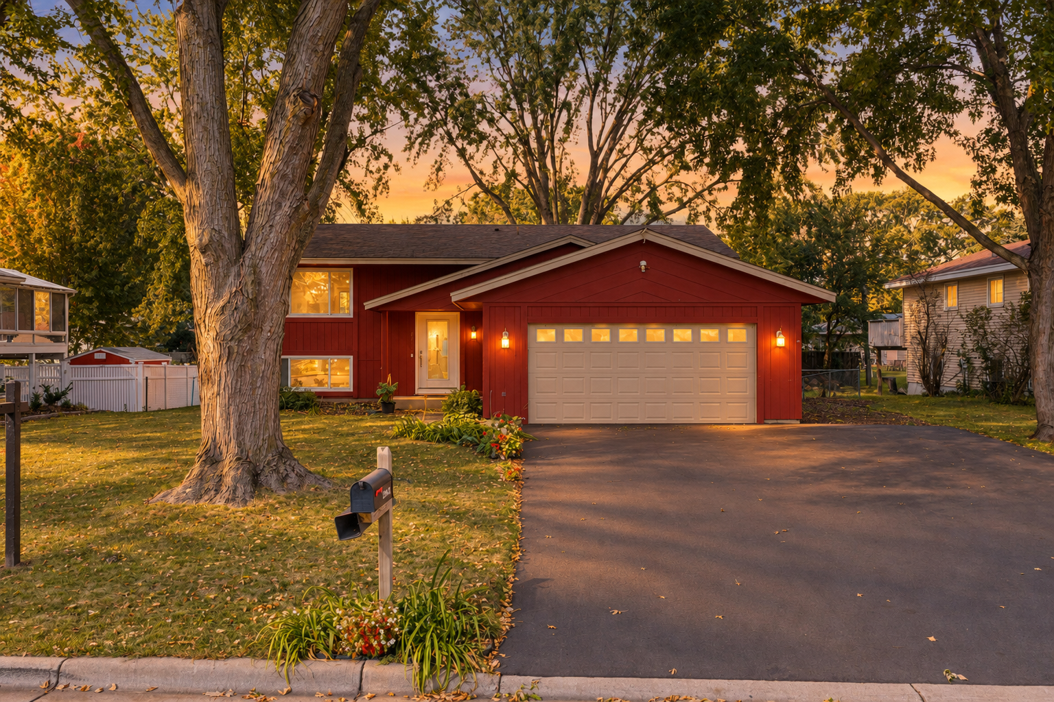 View of Residential at 20615 207th Court, Lakeville MN 55044, Lakeville (36 of 55) - Mike Wilen | Minnesota Team Real Estate
