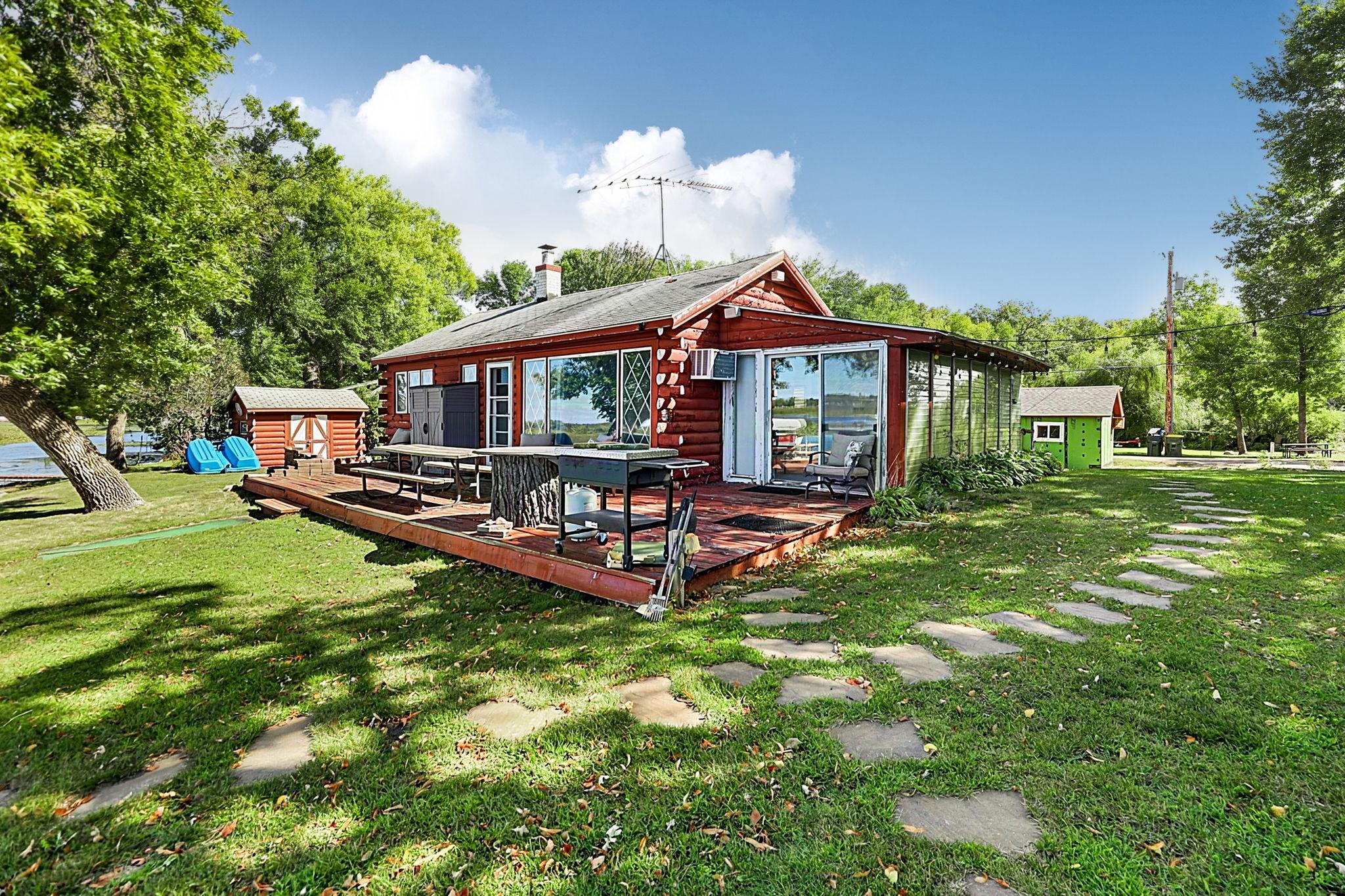 View of Residential at 11255 Lawrence Avenue, Annandale MN 55302, Annandale (29 of 50) - Mike Wilen | Minnesota Team Real Estate