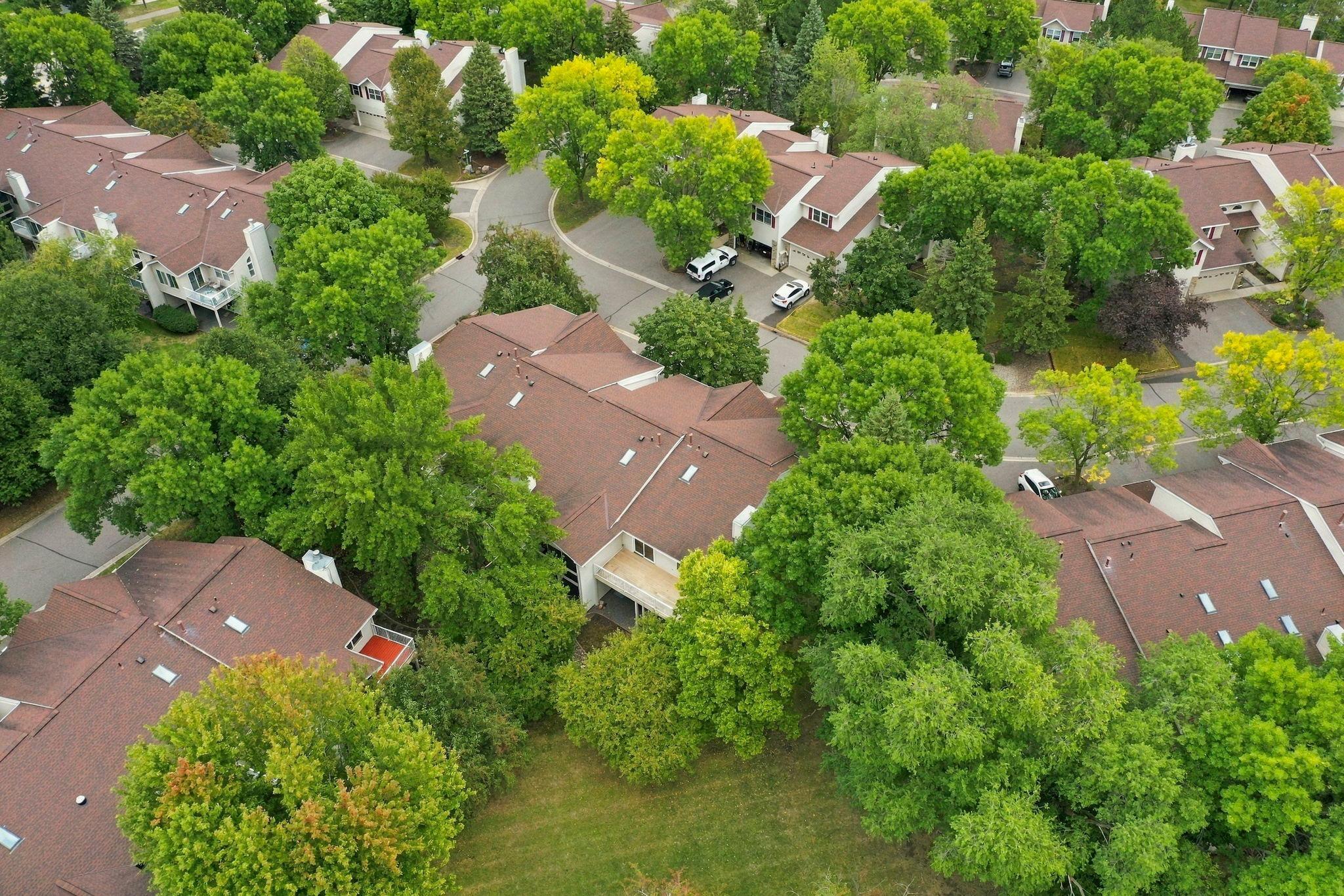View of Residential at 4240 Boulder Ridge Point, Eagan MN 55122, Eagan (39 of 41) - Mike Wilen | Minnesota Team Real Estate