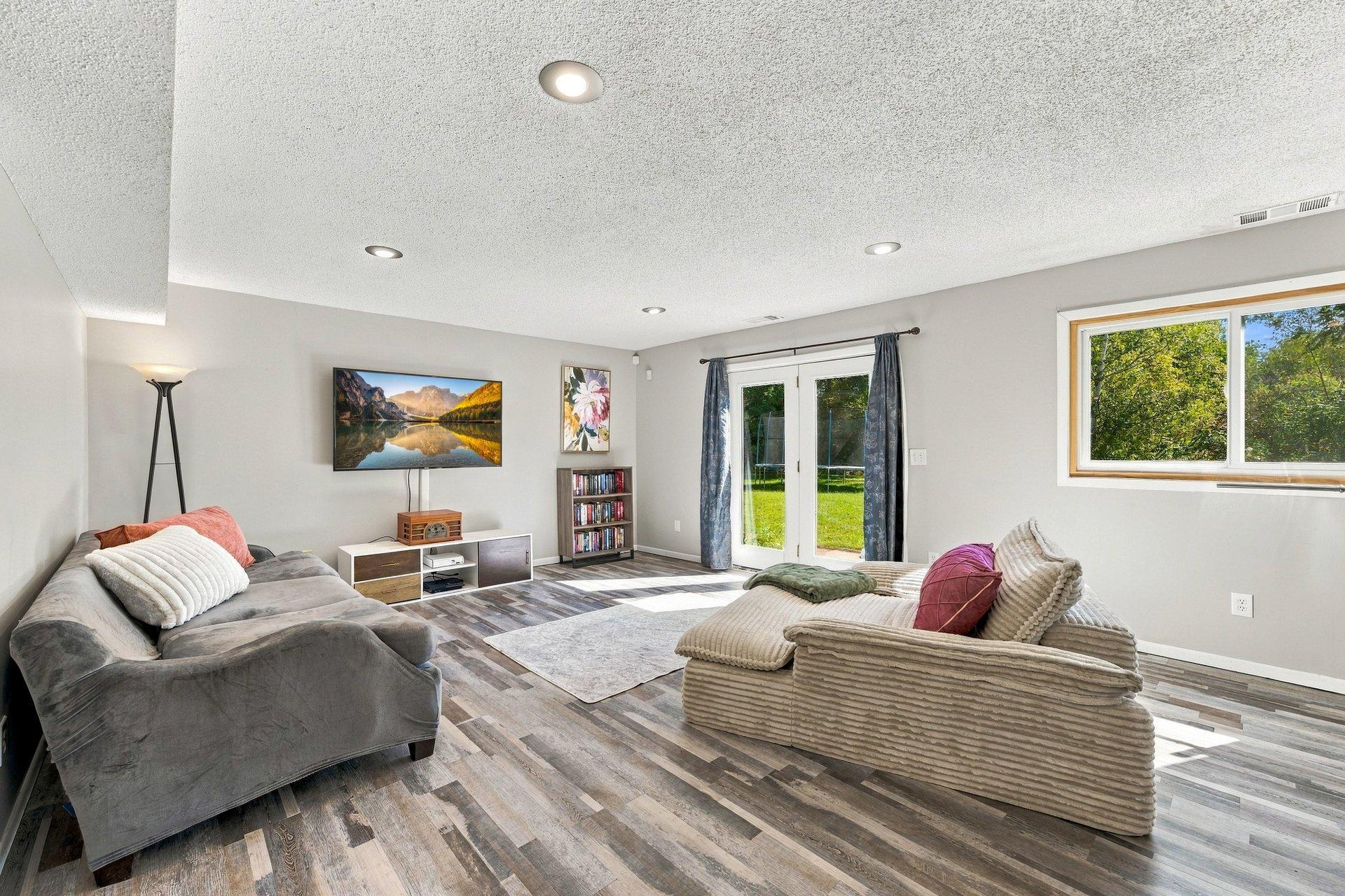 View of Residential at 5700 Lexington Avenue, Shoreview MN 55126, Shoreview (32 of 48) - Mike Wilen | Minnesota Team Real Estate