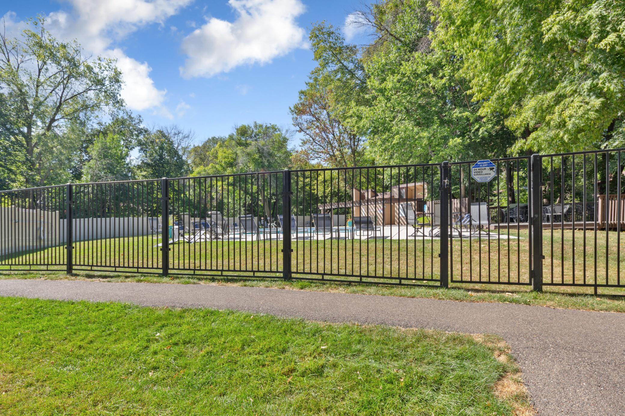 View of Residential at 286 Eagle Lake Drive, Maple Grove MN 55369, Maple Grove (35 of 43) - Mike Wilen | Minnesota Team Real Estate