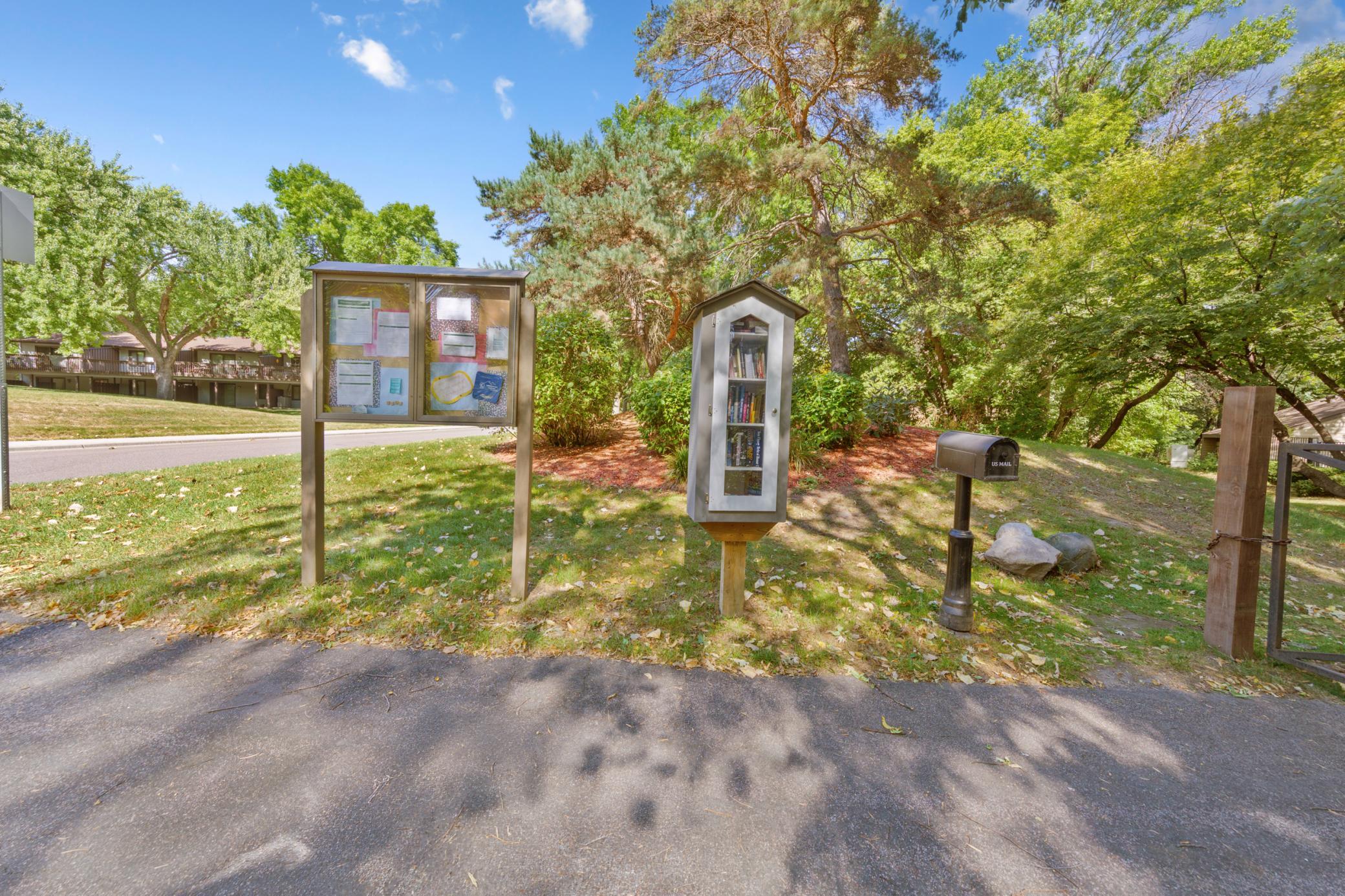 View of Residential at 286 Eagle Lake Drive, Maple Grove MN 55369, Maple Grove (39 of 43) - Mike Wilen | Minnesota Team Real Estate