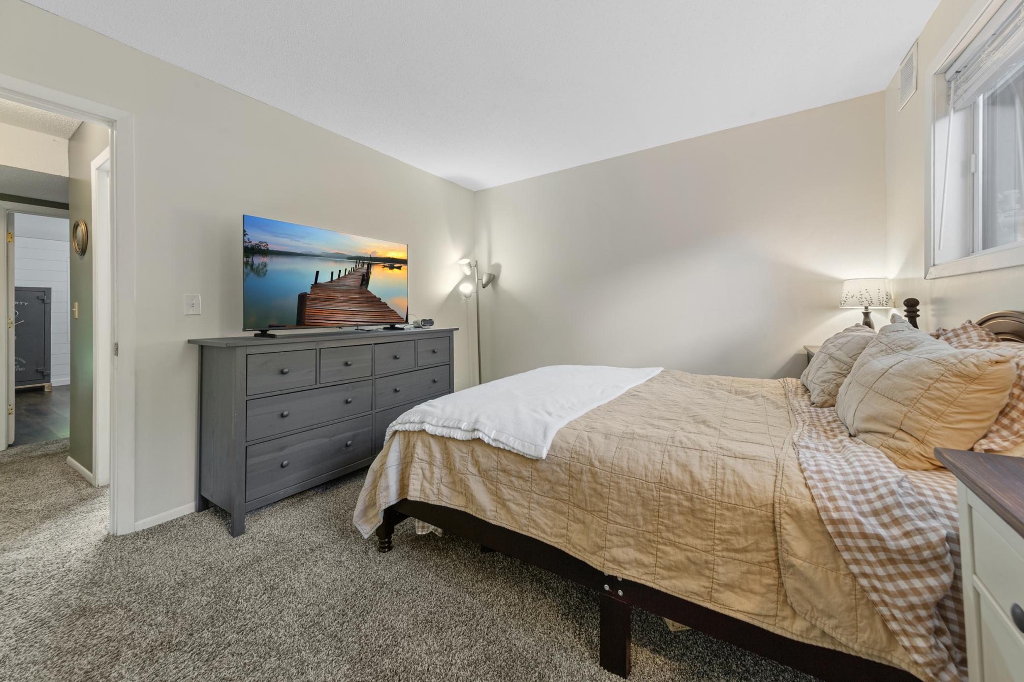 View of Residential at 286 Eagle Lake Drive, Maple Grove MN 55369, Maple Grove (22 of 43) - Mike Wilen | Minnesota Team Real Estate