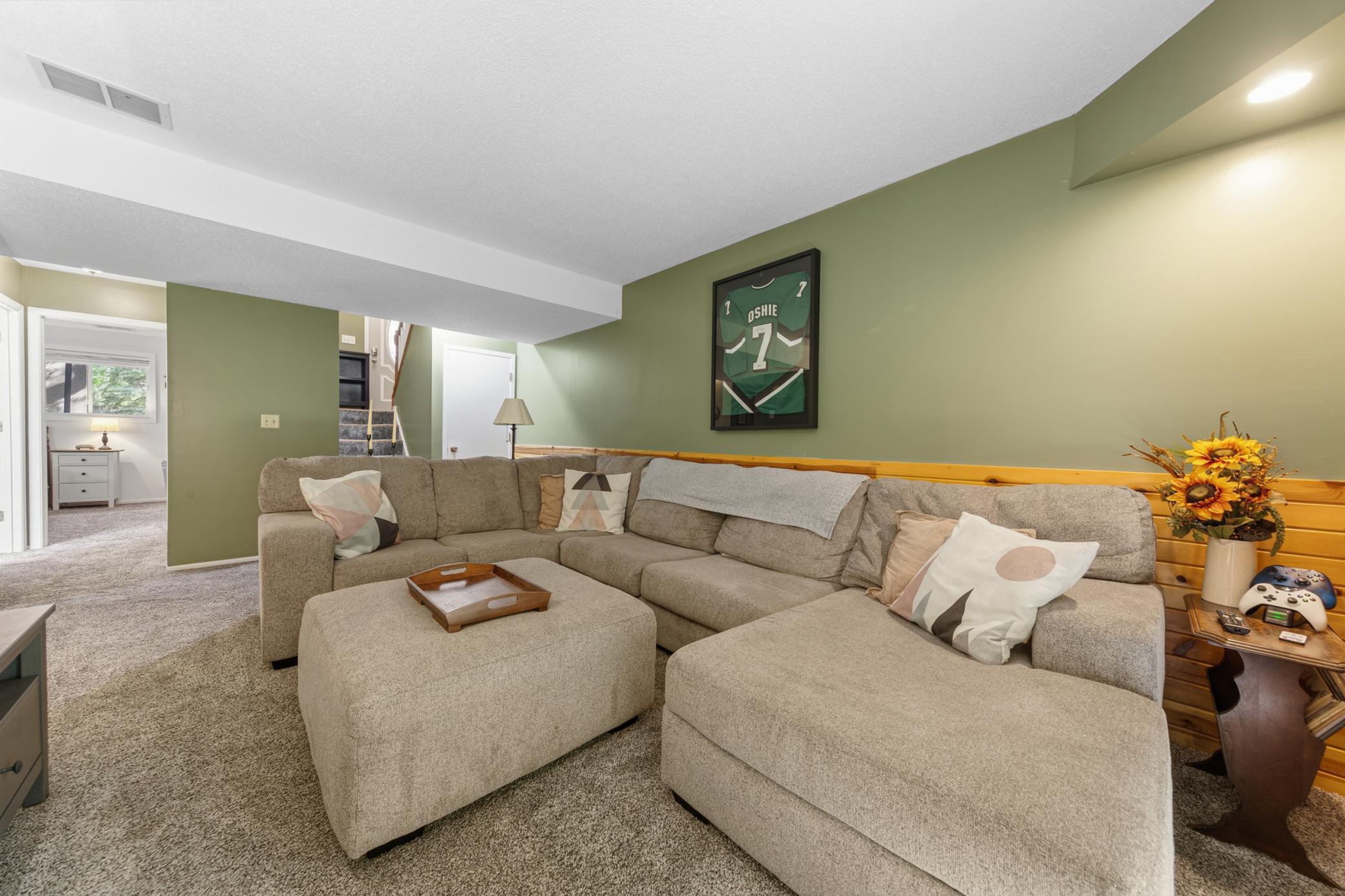 View of Residential at 286 Eagle Lake Drive, Maple Grove MN 55369, Maple Grove (19 of 43) - Mike Wilen | Minnesota Team Real Estate
