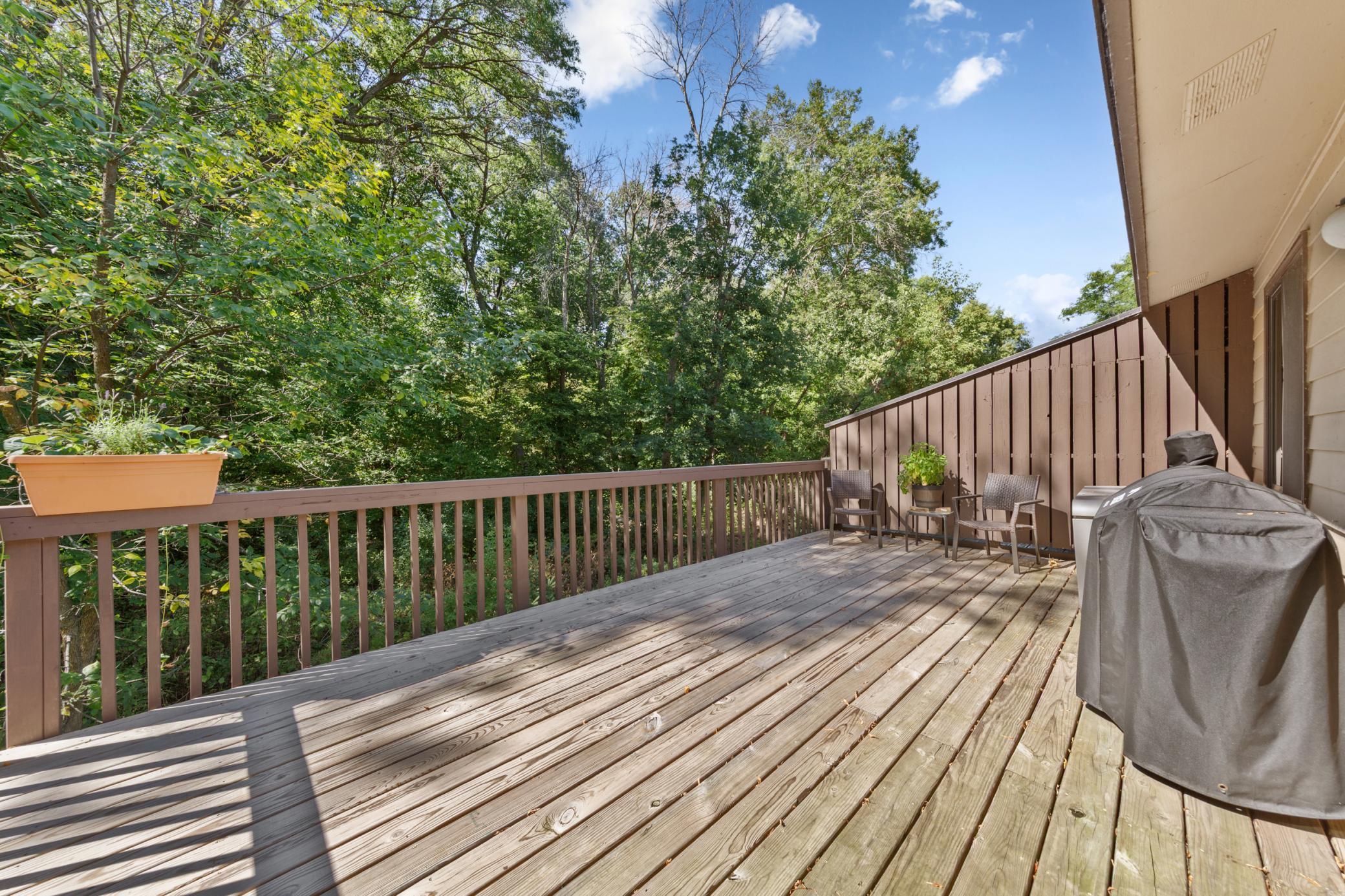 View of Residential at 286 Eagle Lake Drive, Maple Grove MN 55369, Maple Grove (32 of 43) - Mike Wilen | Minnesota Team Real Estate