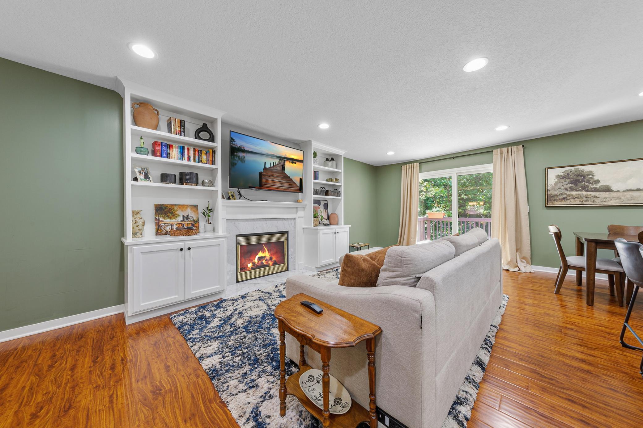 View of Residential at 286 Eagle Lake Drive, Maple Grove MN 55369, Maple Grove (4 of 43) - Mike Wilen | Minnesota Team Real Estate