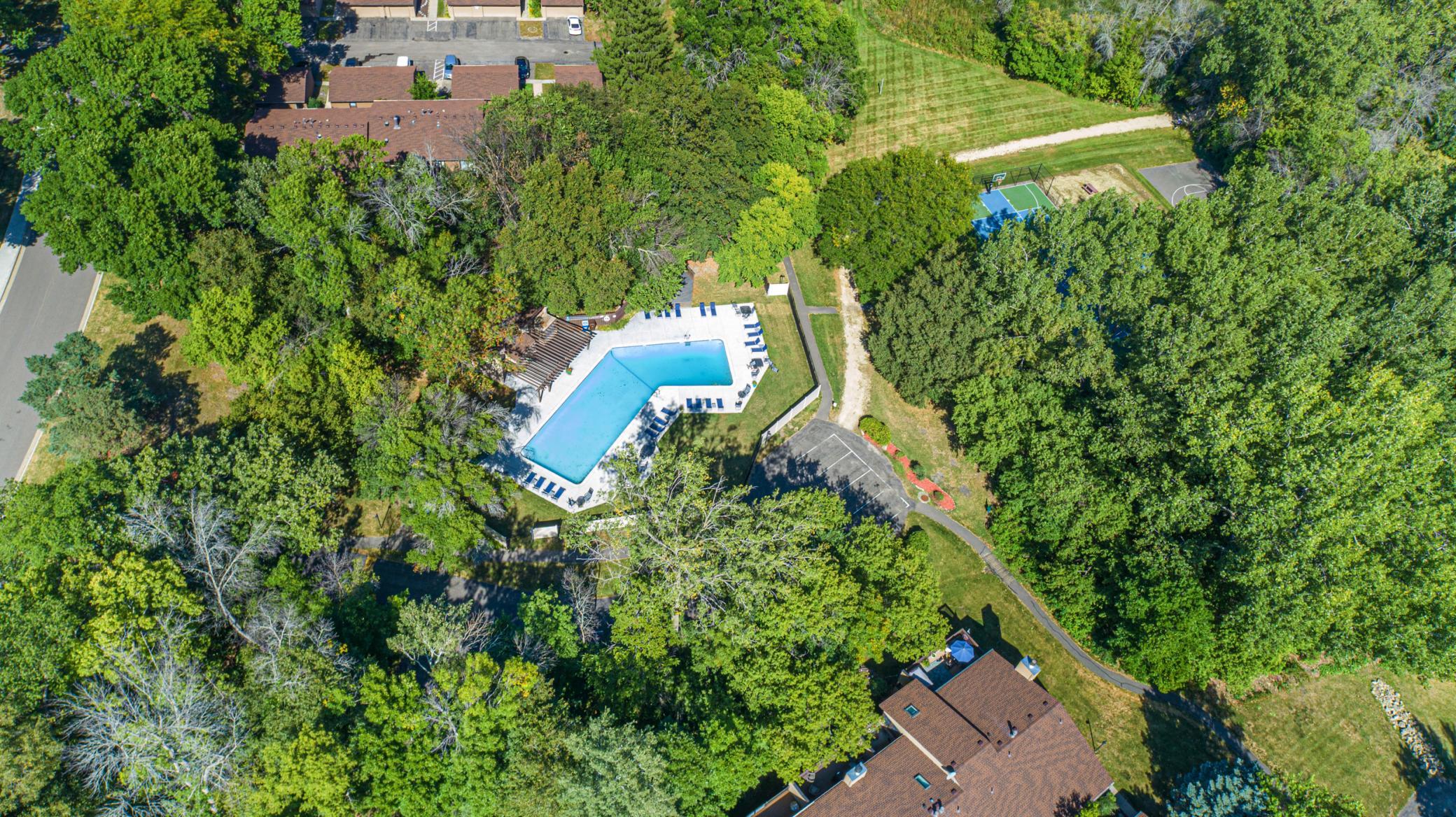 View of Residential at 286 Eagle Lake Drive, Maple Grove MN 55369, Maple Grove (36 of 43) - Mike Wilen | Minnesota Team Real Estate
