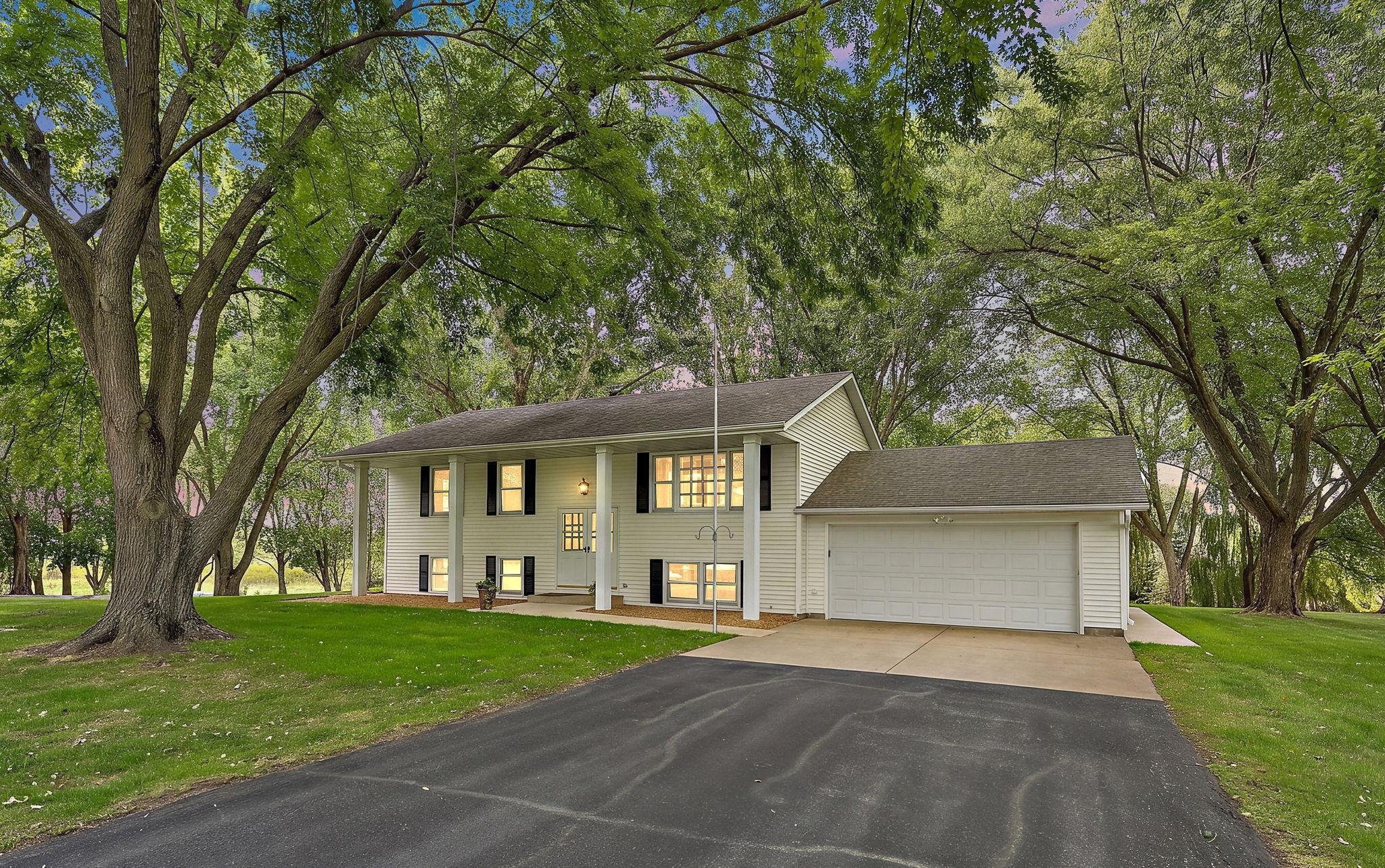 View of Residential at 18421 Country Squires Circle, Prior Lake MN 55372, Prior Lake (54 of 61) - Mike Wilen | Minnesota Team Real Estate