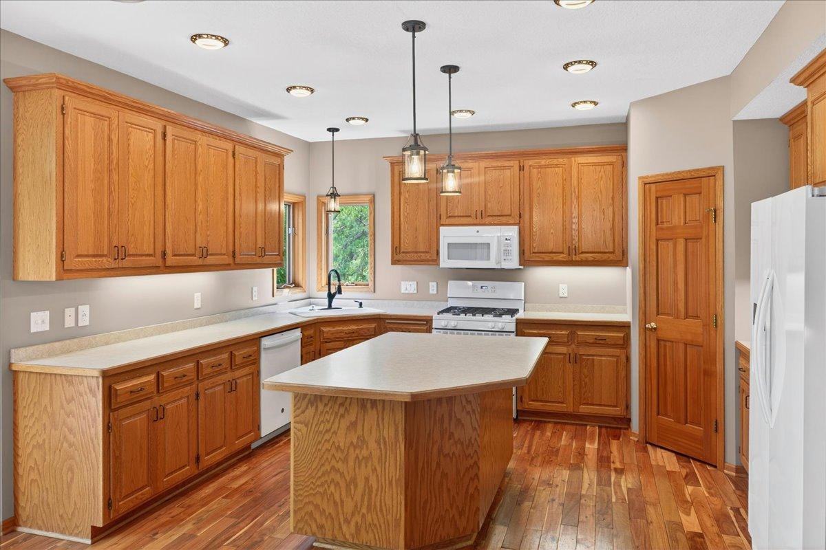 View of Residential at 17470 91st Place, Maple Grove MN 55311, Maple Grove (12 of 41) - Mike Wilen | Minnesota Team Real Estate
