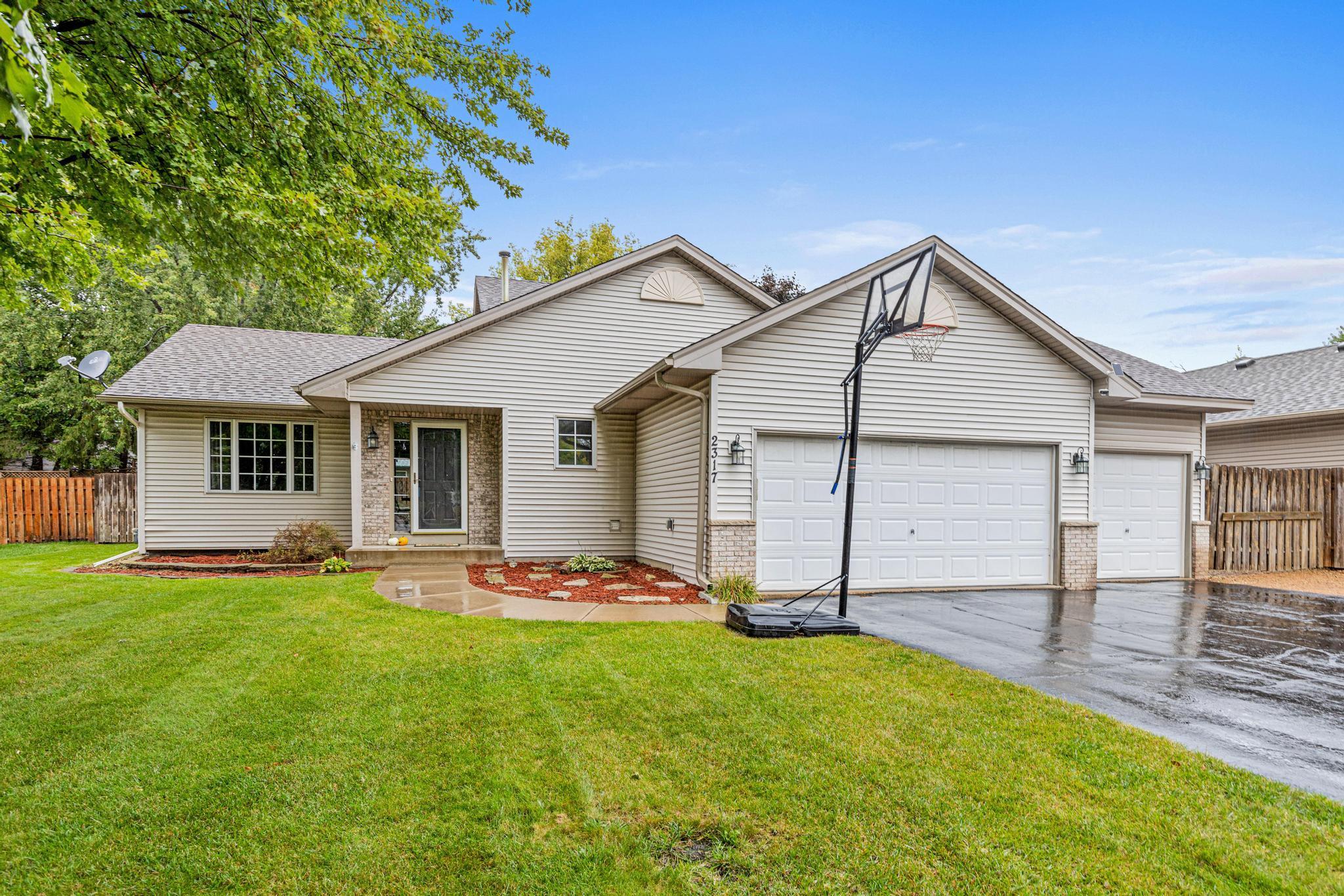 View of Residential at 2317 129th Lane, Coon Rapids MN 55448, Coon Rapids (26 of 38) - Mike Wilen | Minnesota Team Real Estate