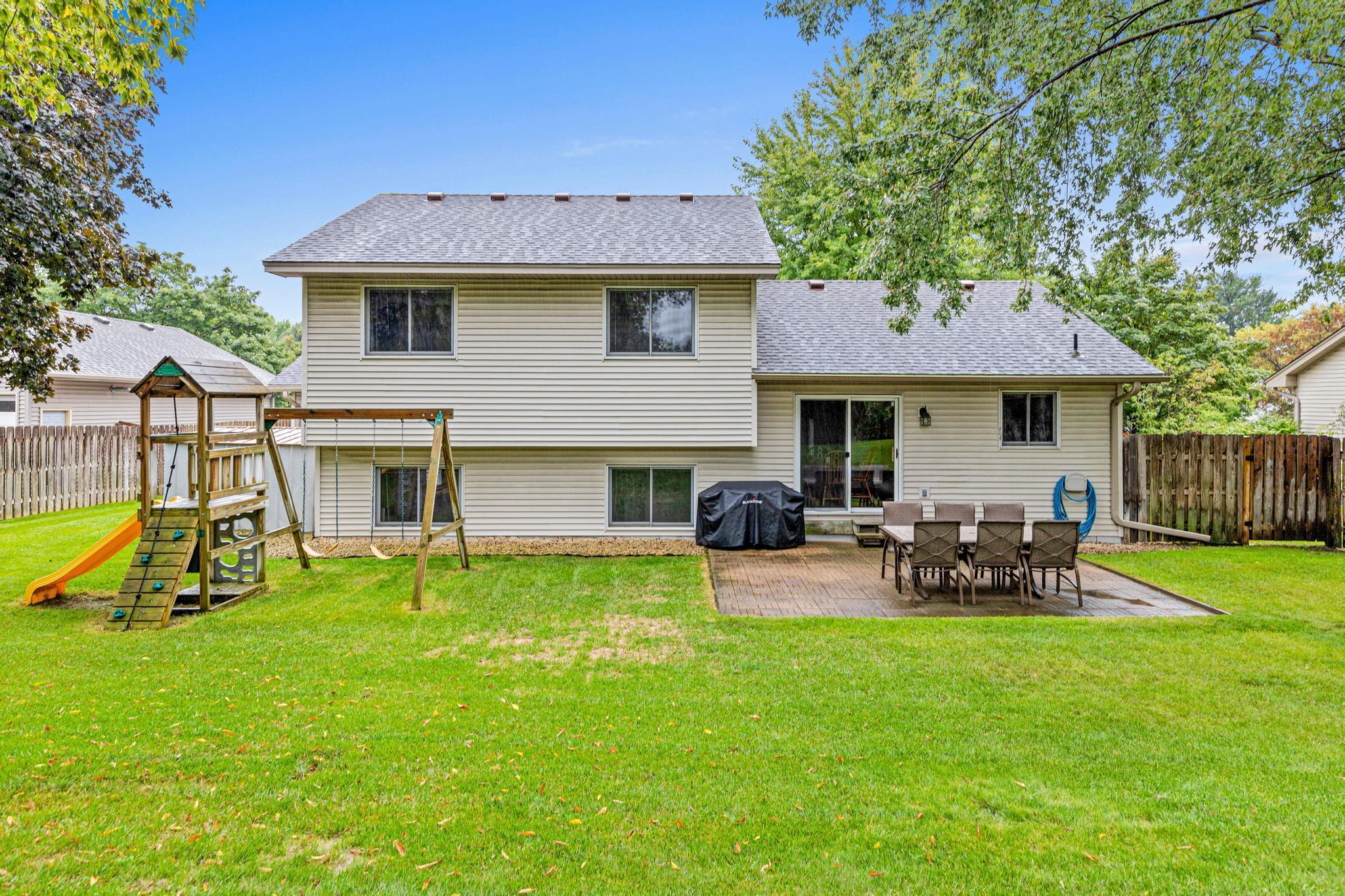 View of Residential at 2317 129th Lane, Coon Rapids MN 55448, Coon Rapids (23 of 38) - Mike Wilen | Minnesota Team Real Estate