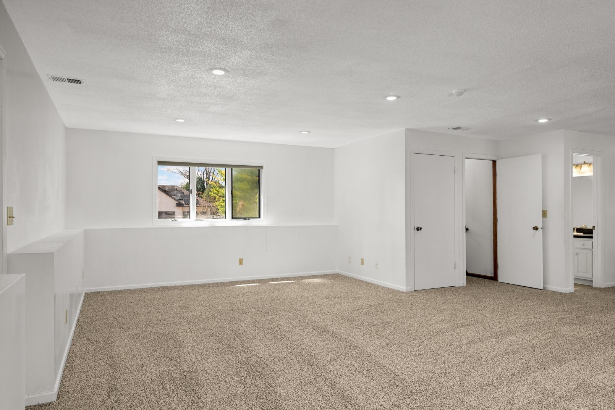 View of Residential at 2916 Frank Street, Maplewood MN 55109, Maplewood (19 of 25) - Mike Wilen | Minnesota Team Real Estate