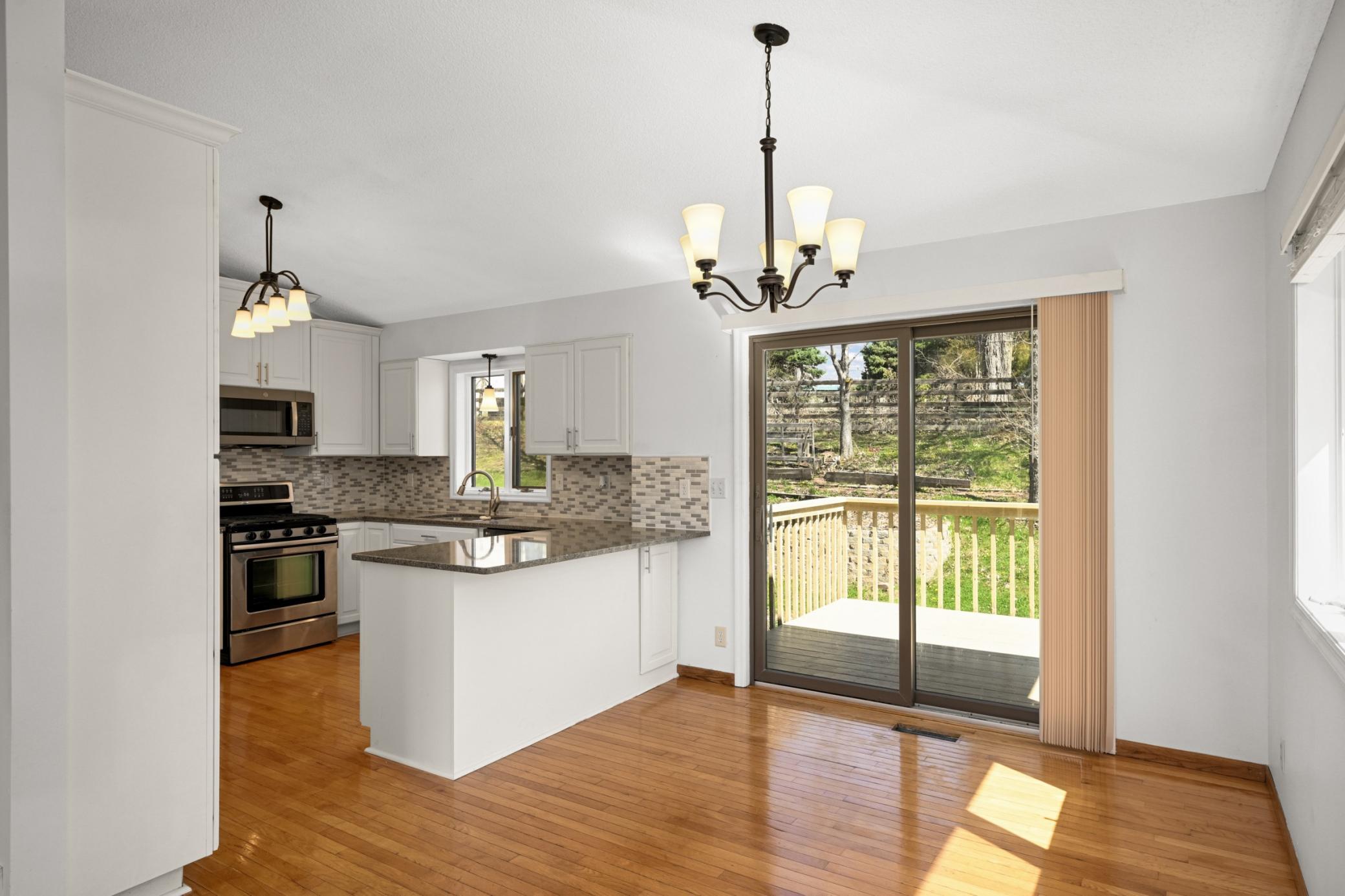 View of Residential at 2916 Frank Street, Maplewood MN 55109, Maplewood (9 of 25) - Mike Wilen | Minnesota Team Real Estate