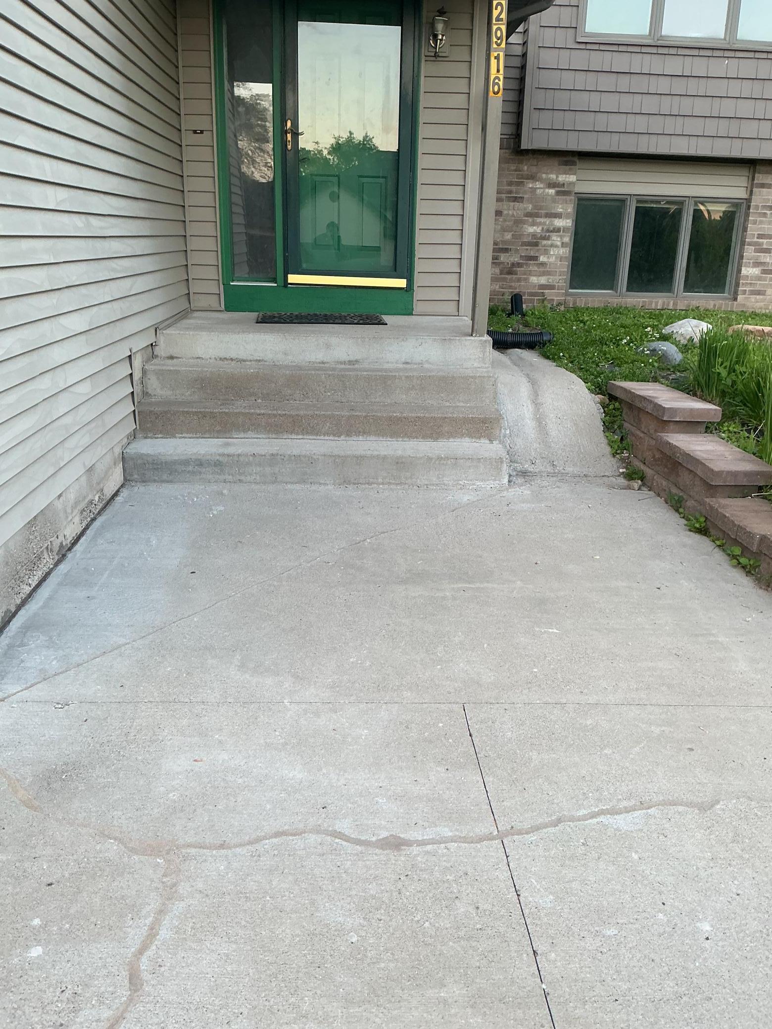 View of Residential at 2916 Frank Street, Maplewood MN 55109, Maplewood (3 of 25) - Mike Wilen | Minnesota Team Real Estate