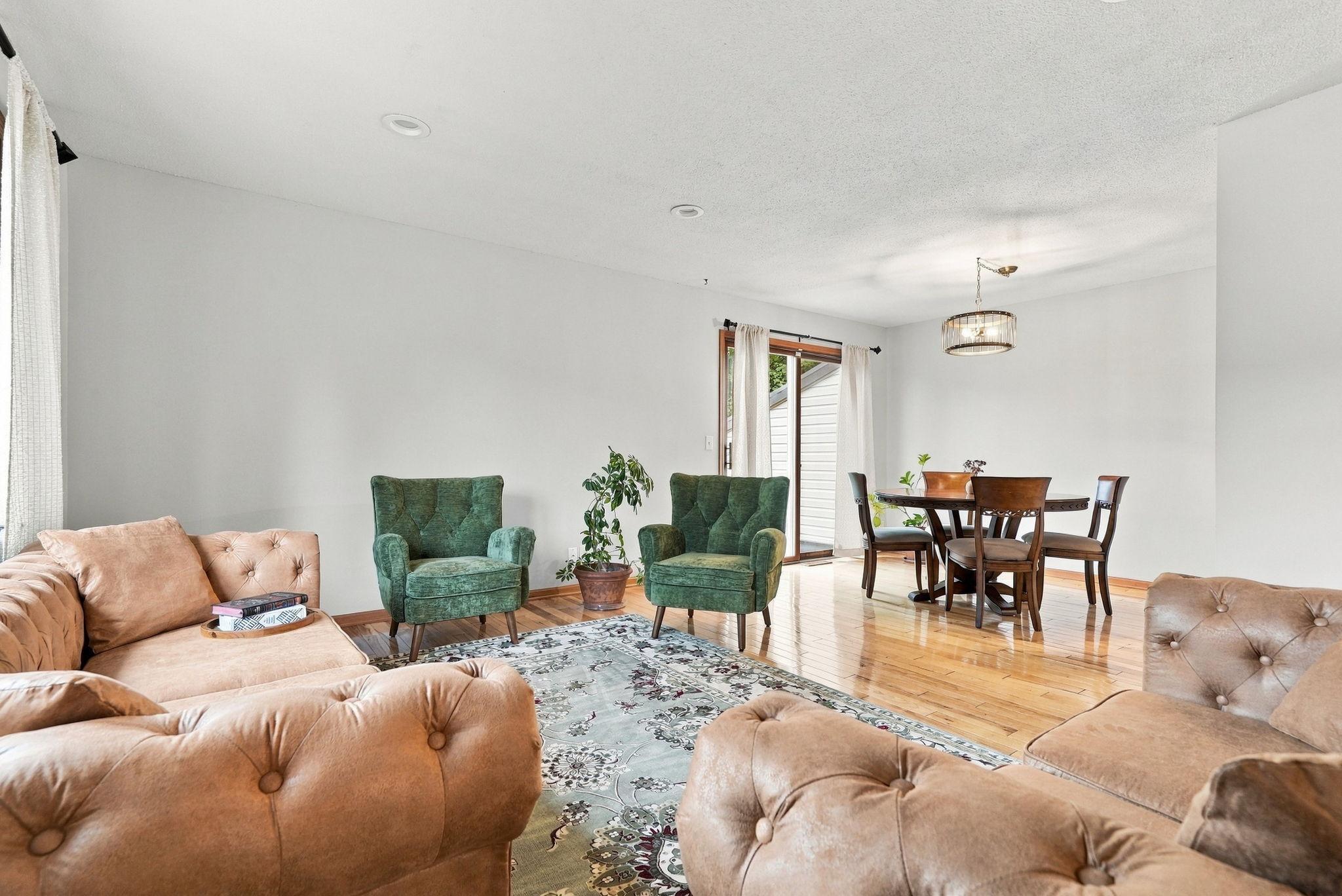 View of Residential at 13642 Knox Drive, Burnsville MN 55337, Burnsville (13 of 64) - Mike Wilen | Minnesota Team Real Estate
