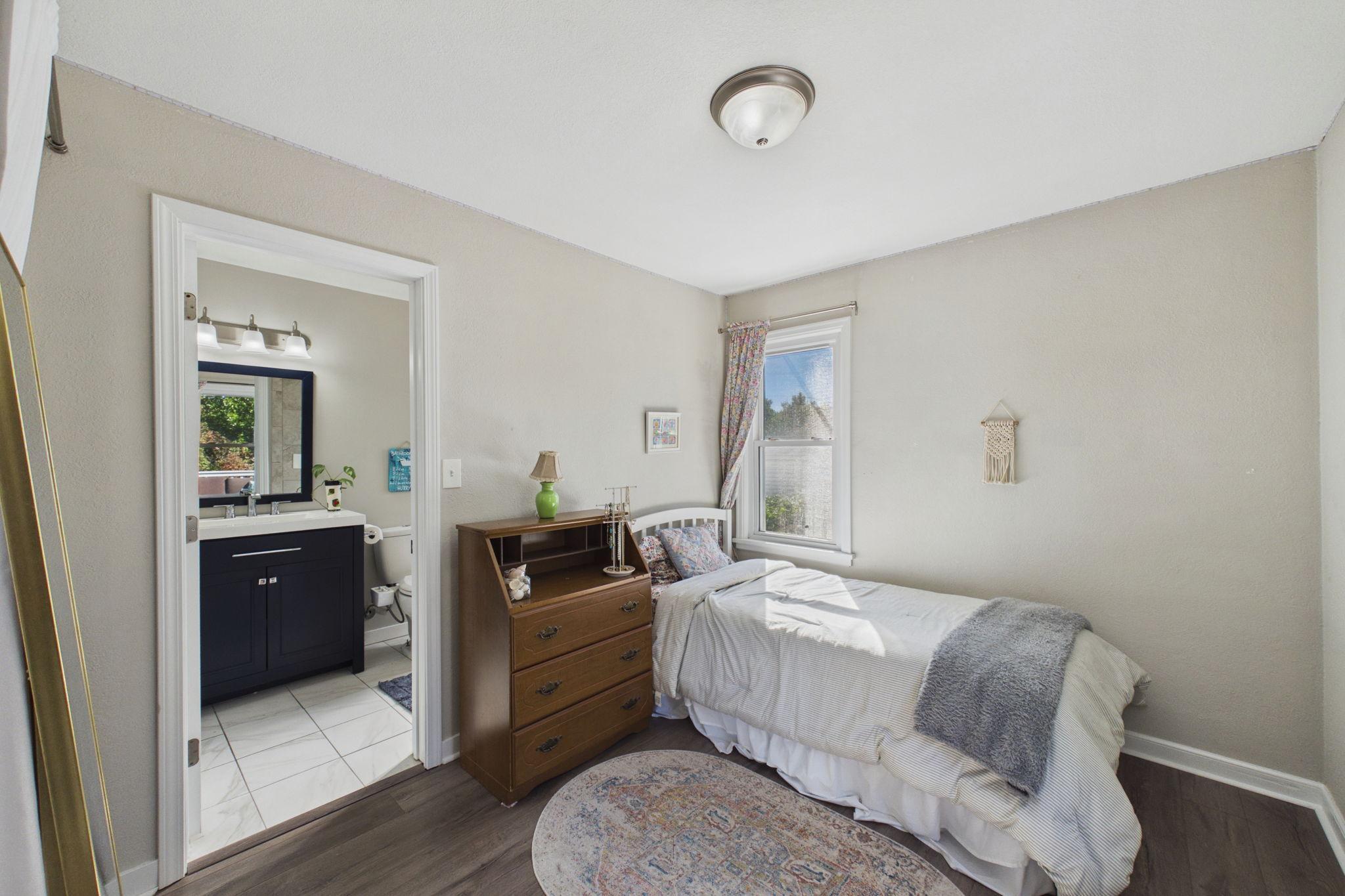View of Residential at 2359 Victoria Street, Roseville MN 55113, Roseville (11 of 27) - Mike Wilen | Minnesota Team Real Estate