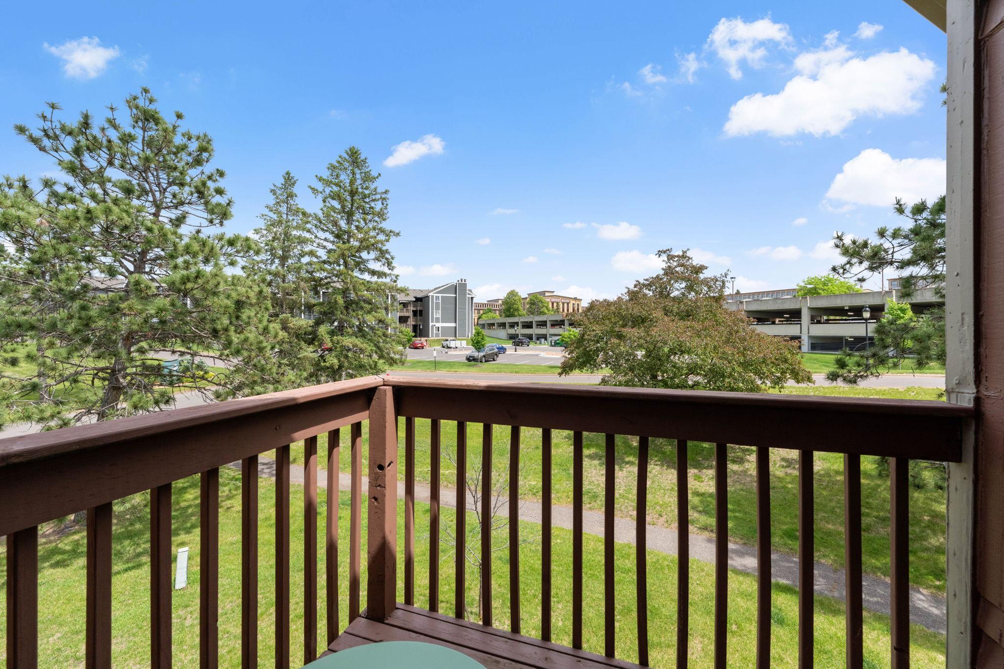 View of Residential at 1335 Spencer Road, Saint Paul MN 55108, Saint Paul (21 of 39) - Mike Wilen | Minnesota Team Real Estate