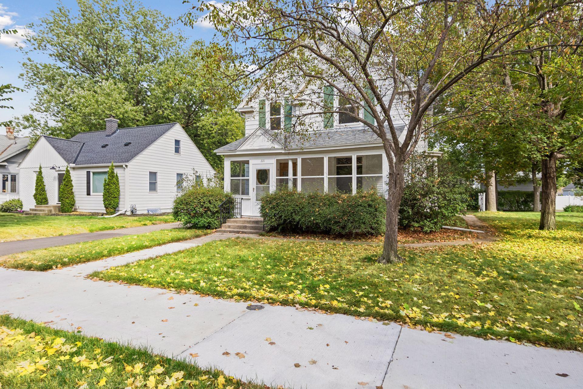 View of Residential at 221 11th Avenue, Hopkins MN 55343, Hopkins (3 of 47) - Mike Wilen | Minnesota Team Real Estate