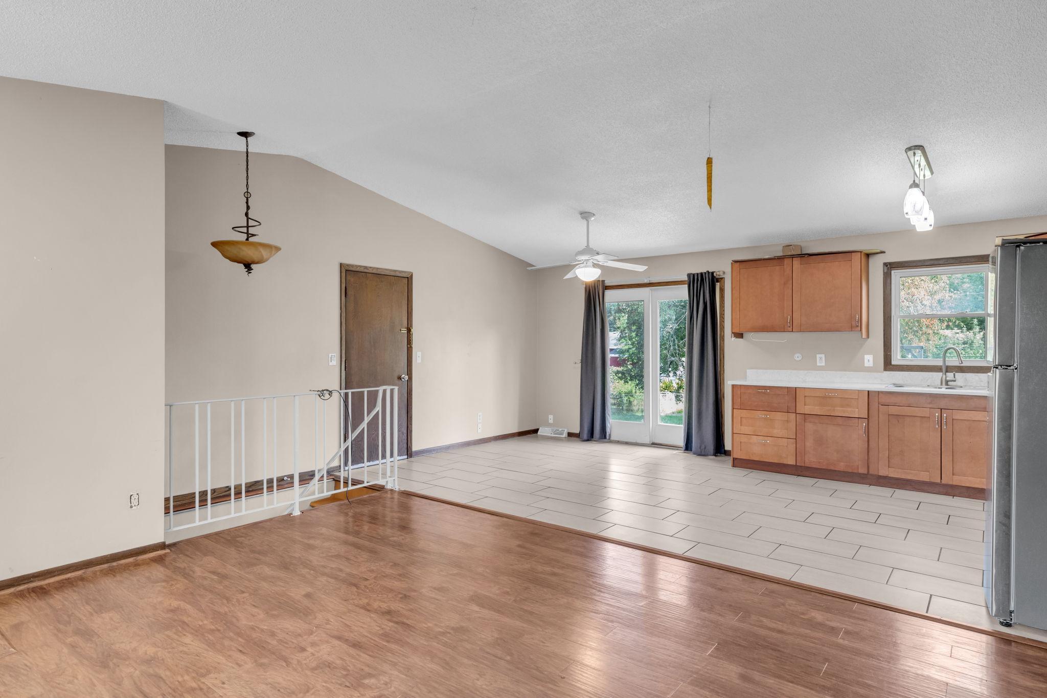 View of Residential at 6432 Zealand Avenue, Brooklyn Park MN 55428, Brooklyn Park (8 of 37) - Mike Wilen | Minnesota Team Real Estate
