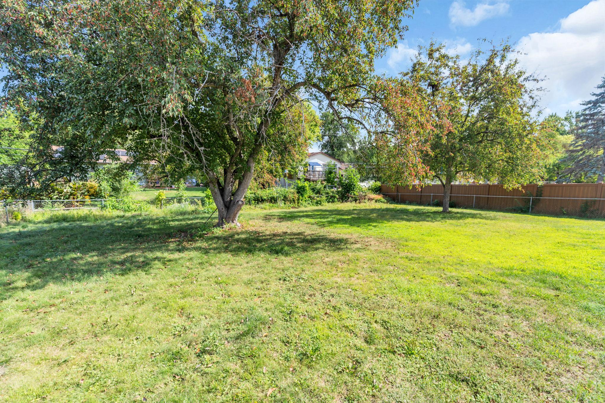 View of Residential at 6432 Zealand Avenue, Brooklyn Park MN 55428, Brooklyn Park (37 of 37) - Mike Wilen | Minnesota Team Real Estate