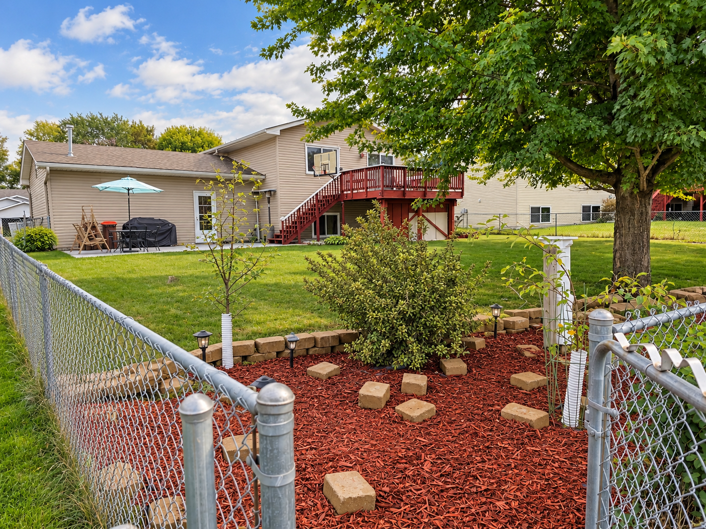 View of Residential at 9748 Hames Court, Cottage Grove MN 55016, Cottage Grove (6 of 28) - Mike Wilen | Minnesota Team Real Estate