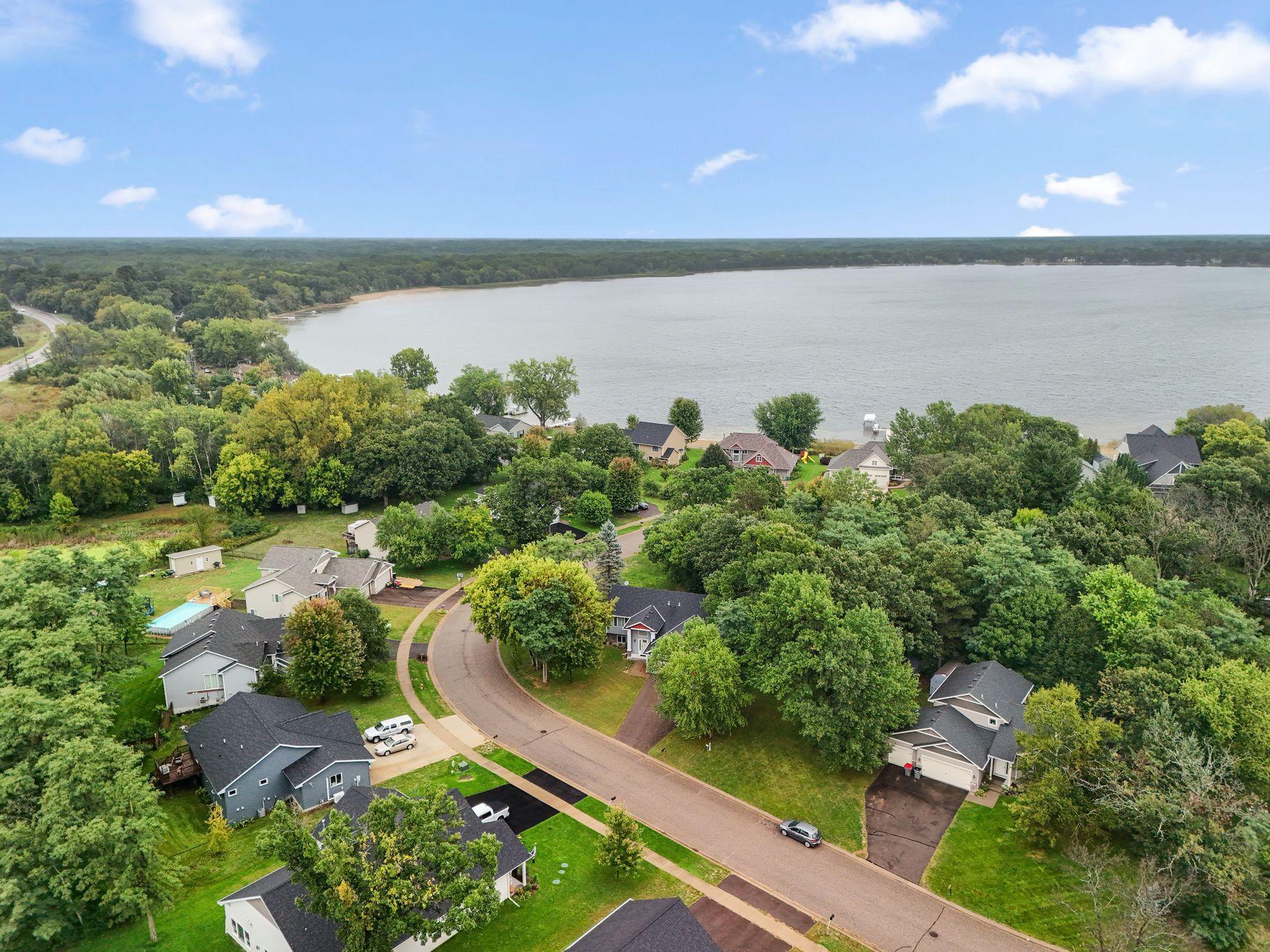 View of Residential at 21215 Old Lake George Boulevard, Oak Grove MN 55303, Oak Grove (5 of 39) - Mike Wilen | Minnesota Team Real Estate