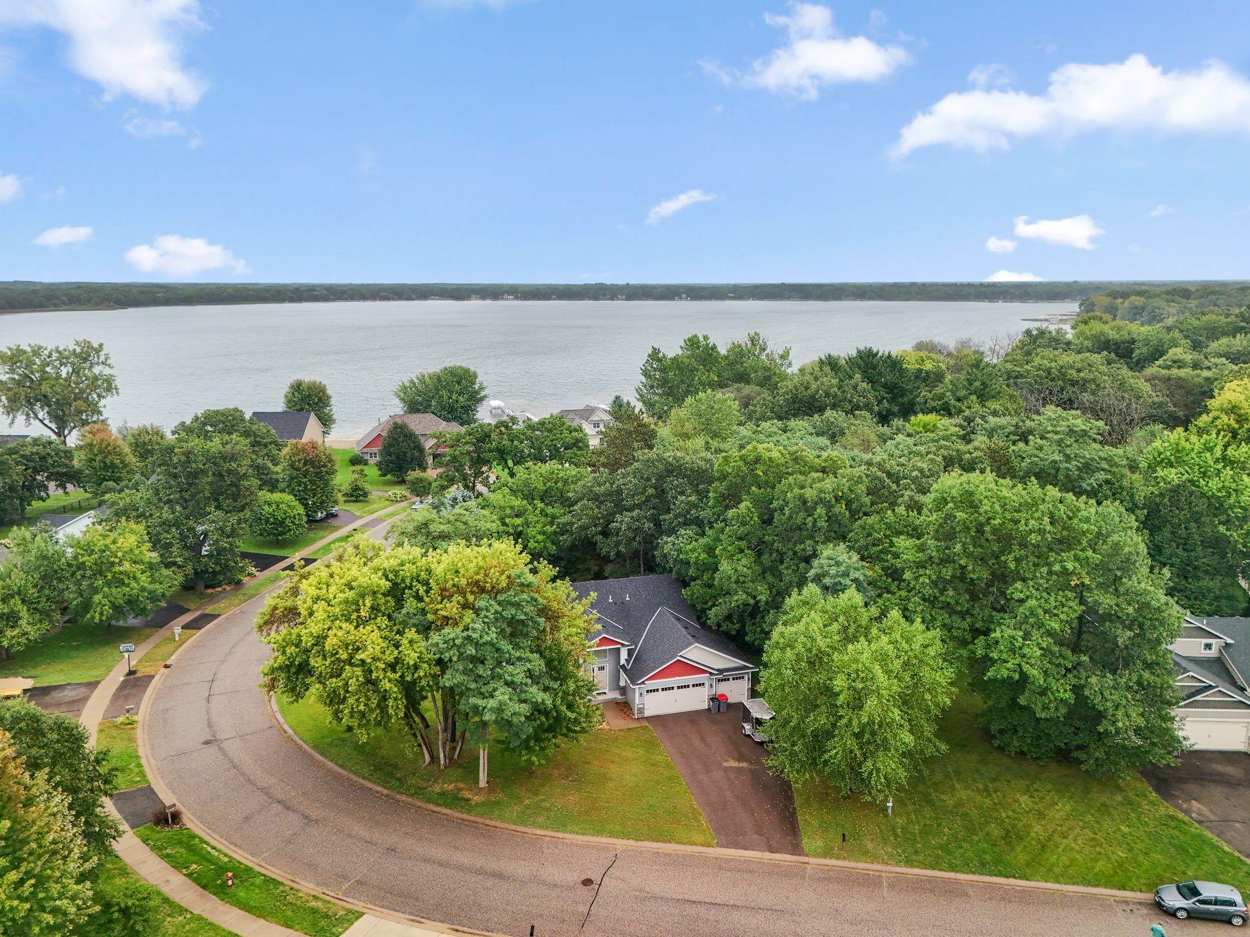 View of Residential at 21215 Old Lake George Boulevard, Oak Grove MN 55303, Oak Grove (4 of 39) - Mike Wilen | Minnesota Team Real Estate