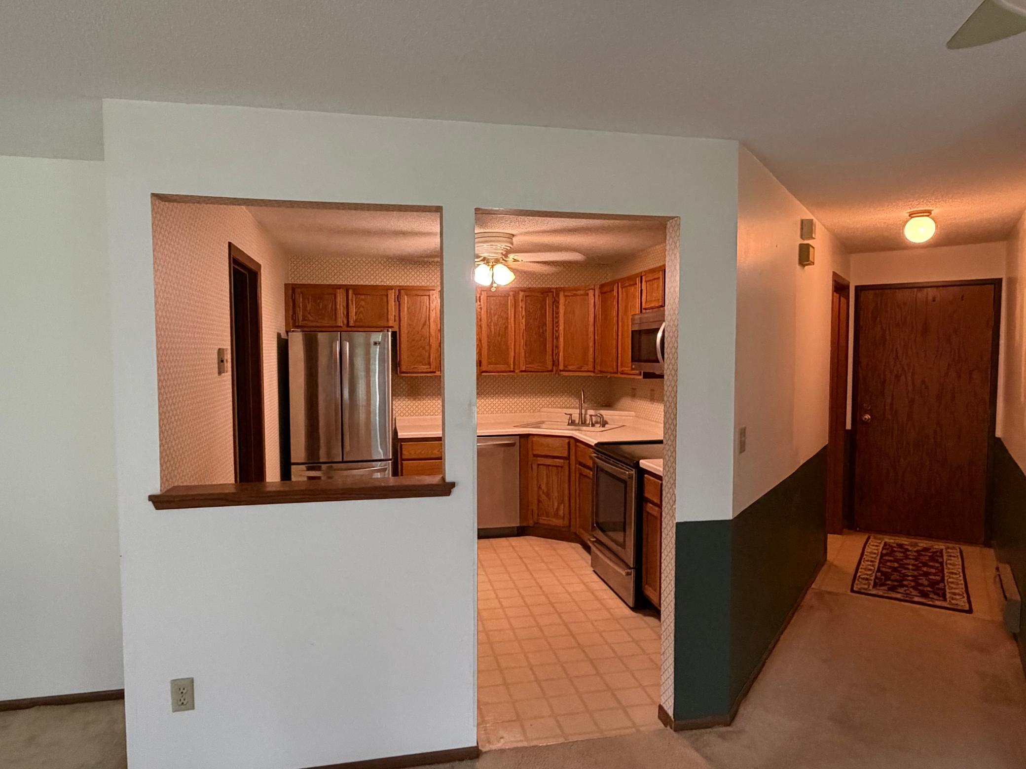 View of Residential at 1570 Wheelock Lane #104, Saint Paul MN 55117, Saint Paul (4 of 21) - Mike Wilen | Minnesota Team Real Estate