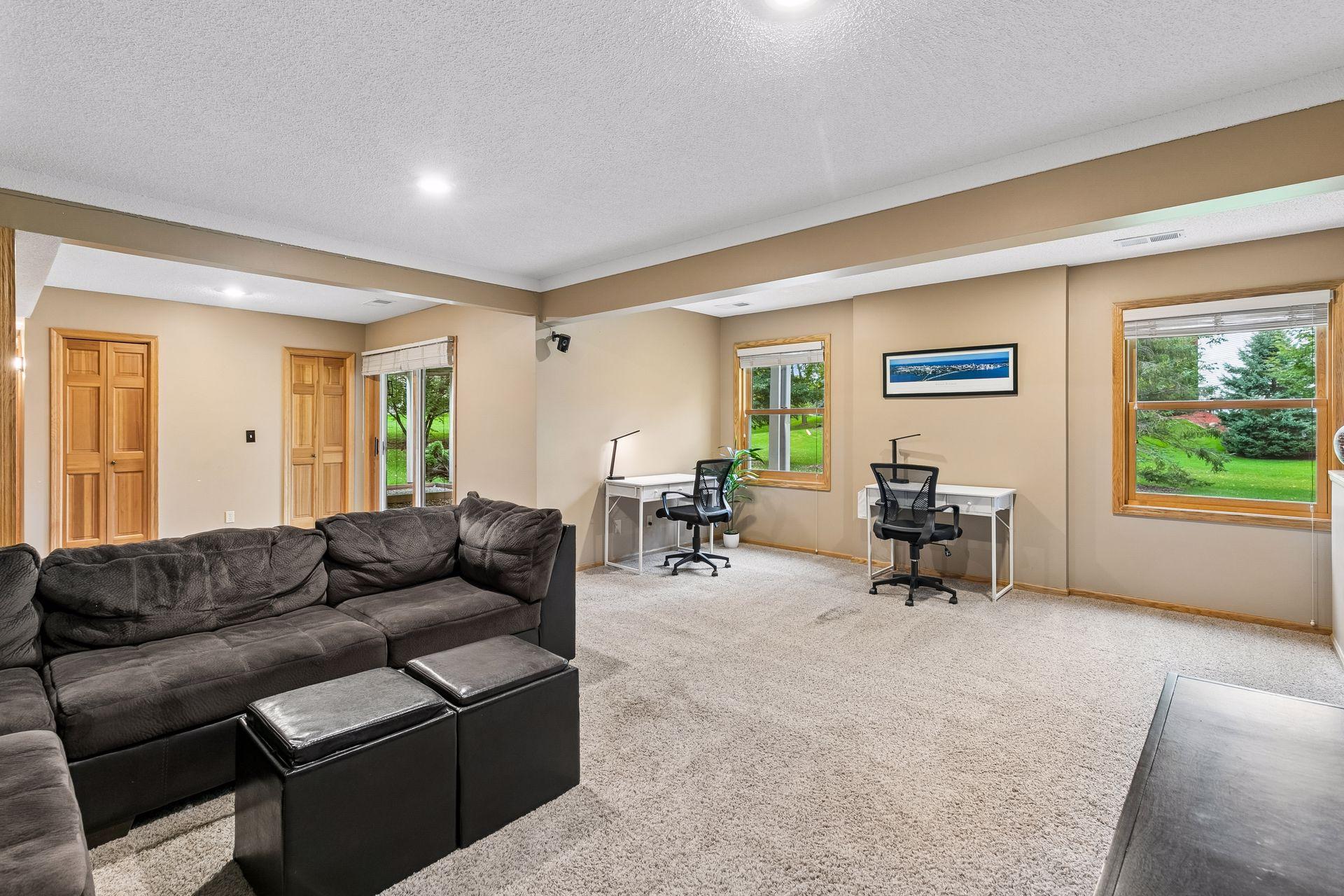 View of Residential at 14841 Langdon Place, Eden Prairie MN 55347, Eden Prairie (29 of 36) - Mike Wilen | Minnesota Team Real Estate