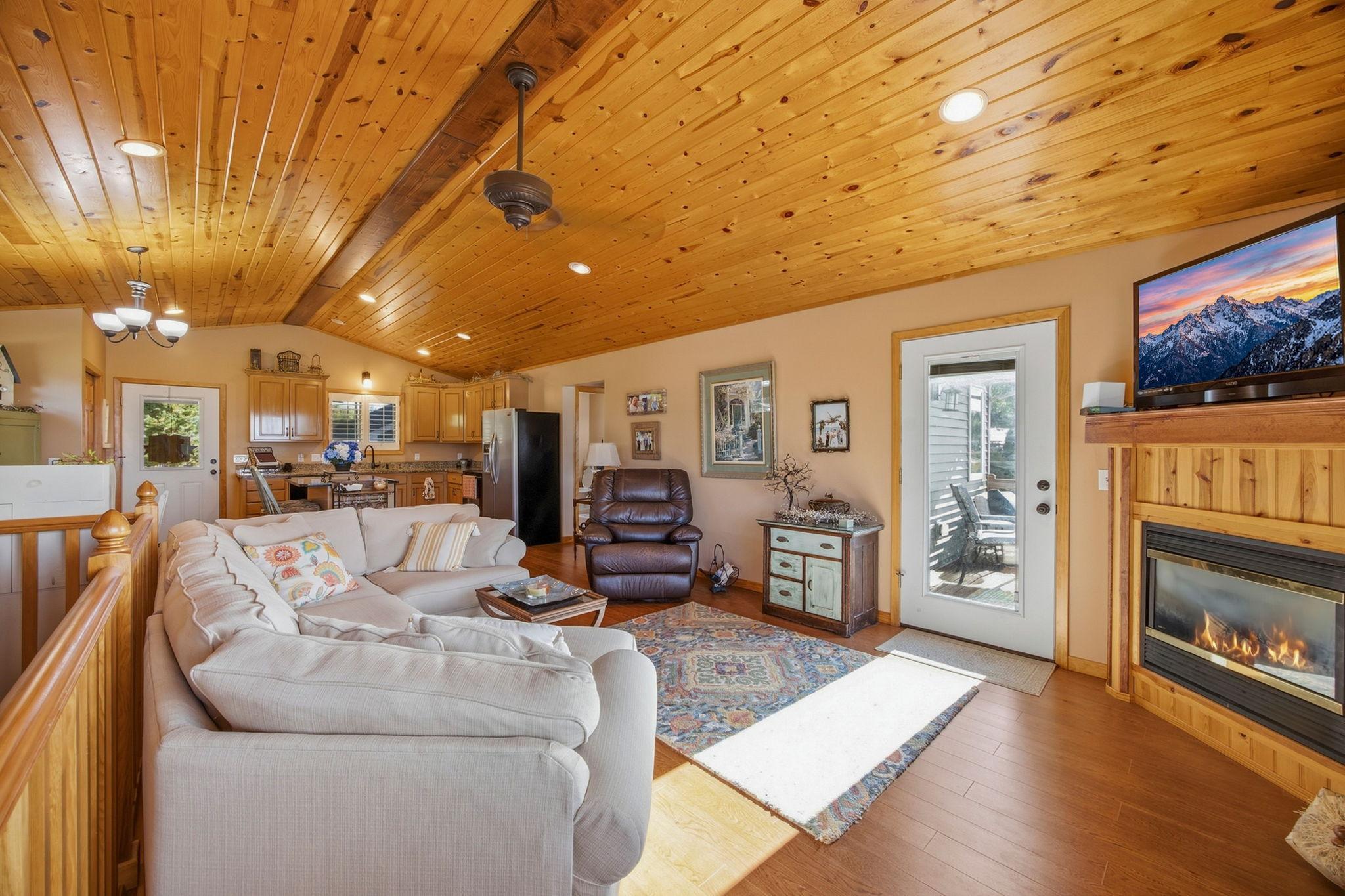 View of Residential at 1712 Kestrel Circle, Buffalo MN 55313, Buffalo (8 of 45) - Mike Wilen | Minnesota Team Real Estate