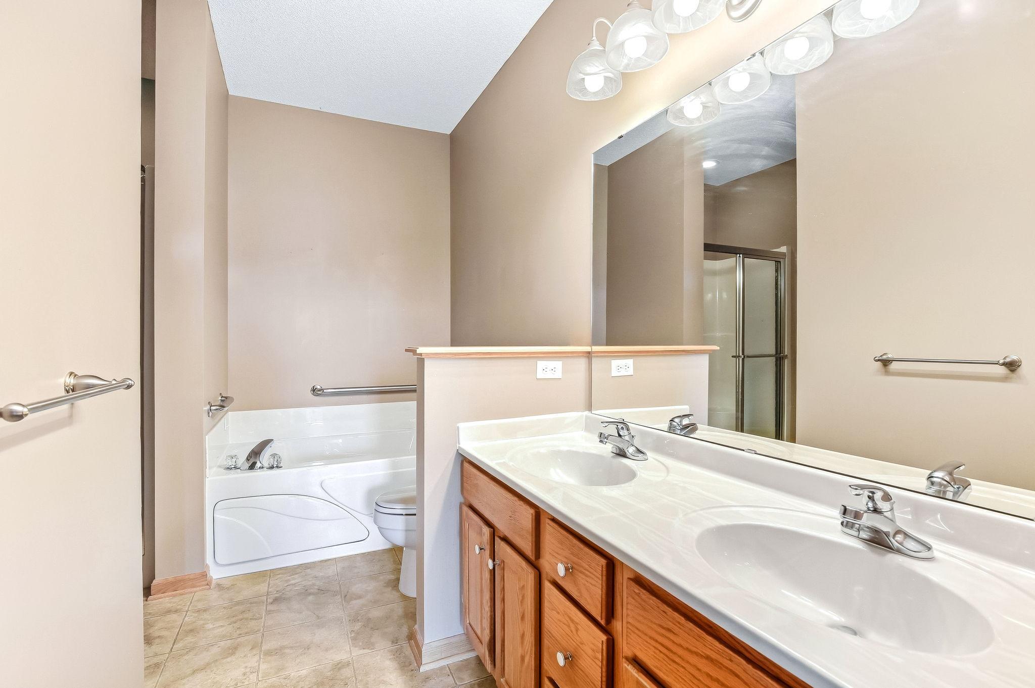 View of Residential at 536 Holly Lane, Oakdale MN 55128, Oakdale (22 of 47) - Mike Wilen | Minnesota Team Real Estate