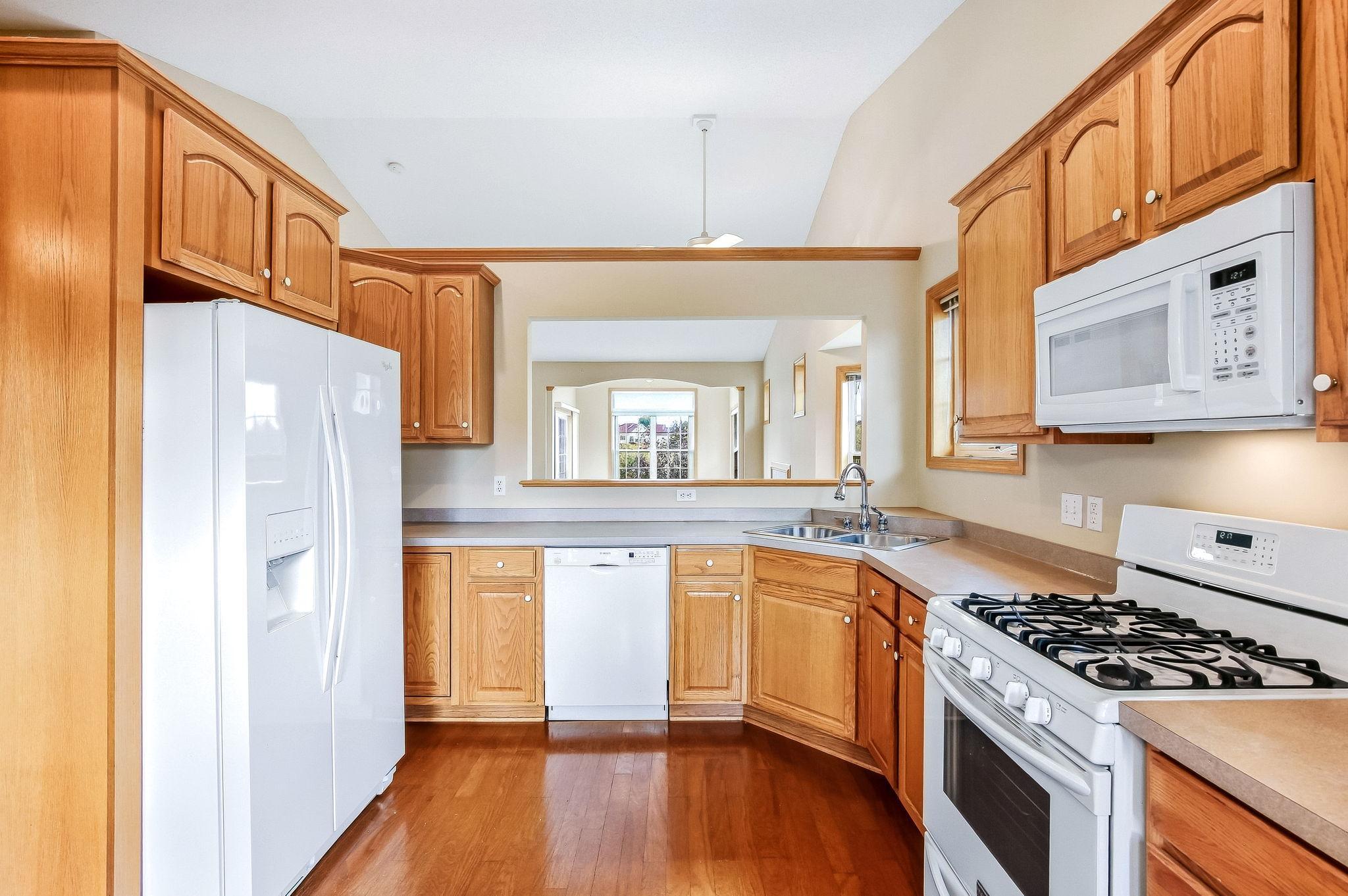View of Residential at 536 Holly Lane, Oakdale MN 55128, Oakdale (10 of 47) - Mike Wilen | Minnesota Team Real Estate