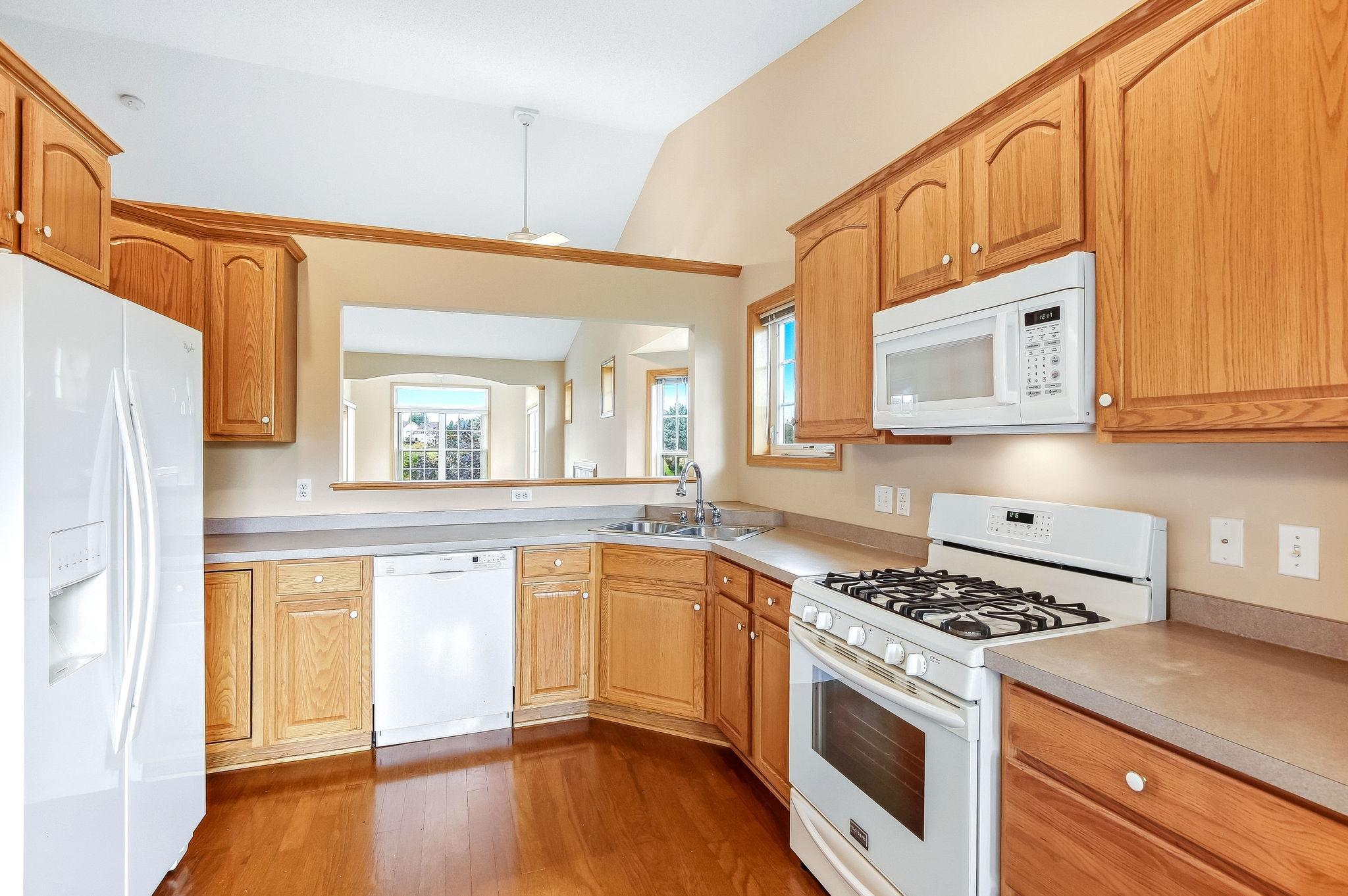 View of Residential at 536 Holly Lane, Oakdale MN 55128, Oakdale (9 of 47) - Mike Wilen | Minnesota Team Real Estate