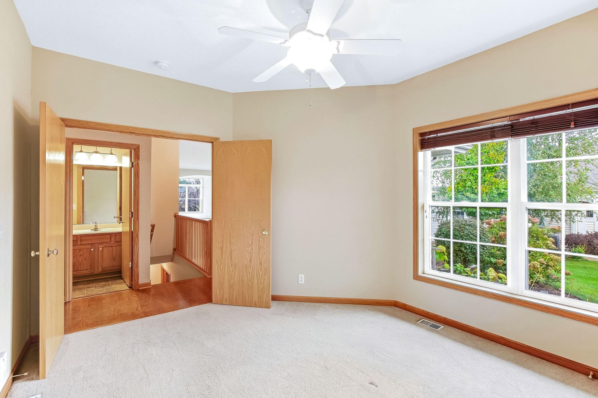View of Residential at 536 Holly Lane, Oakdale MN 55128, Oakdale (17 of 47) - Mike Wilen | Minnesota Team Real Estate