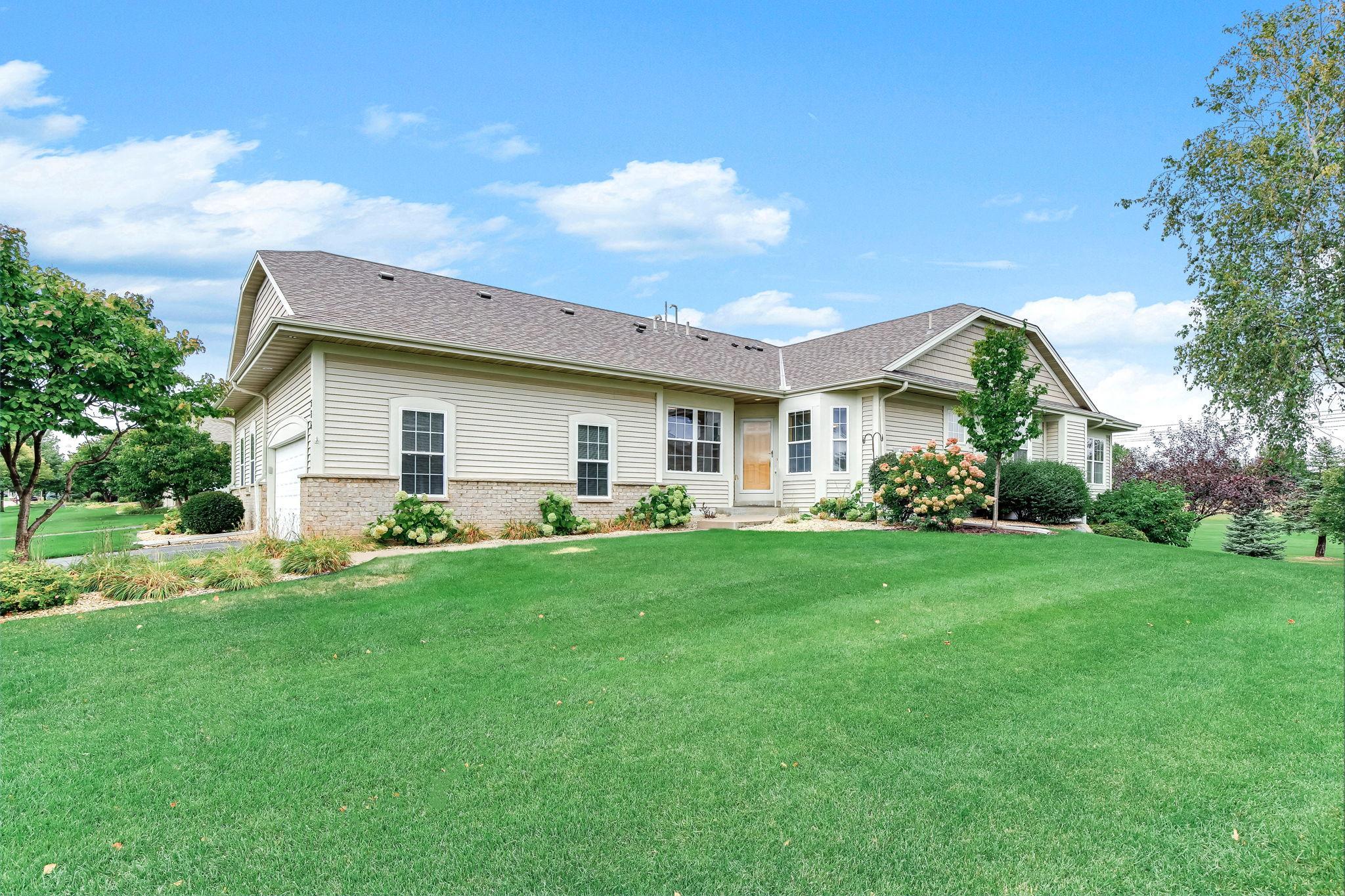 View of (TH) Side x Side at 536 Holly Lane, Oakdale - Mike Wilen | Minnesota Team Real Estate