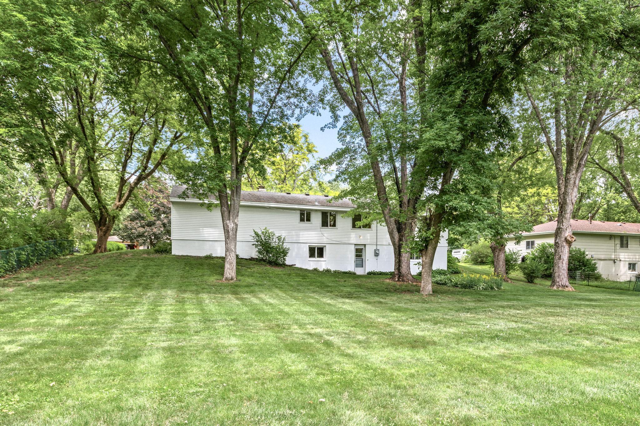 View of Residential at 1760 Garland Lane, Plymouth MN 55447, Plymouth (9 of 38) - Mike Wilen | Minnesota Team Real Estate