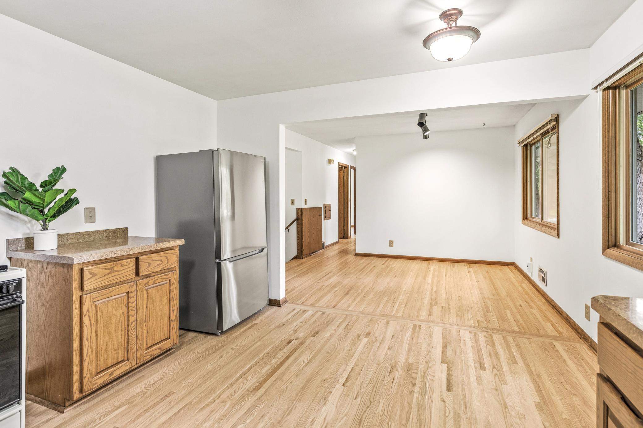 View of Residential at 1760 Garland Lane, Plymouth MN 55447, Plymouth (20 of 38) - Mike Wilen | Minnesota Team Real Estate
