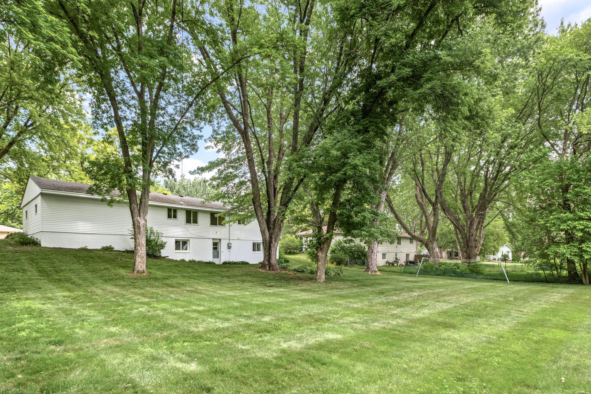 View of Residential at 1760 Garland Lane, Plymouth MN 55447, Plymouth (37 of 38) - Mike Wilen | Minnesota Team Real Estate