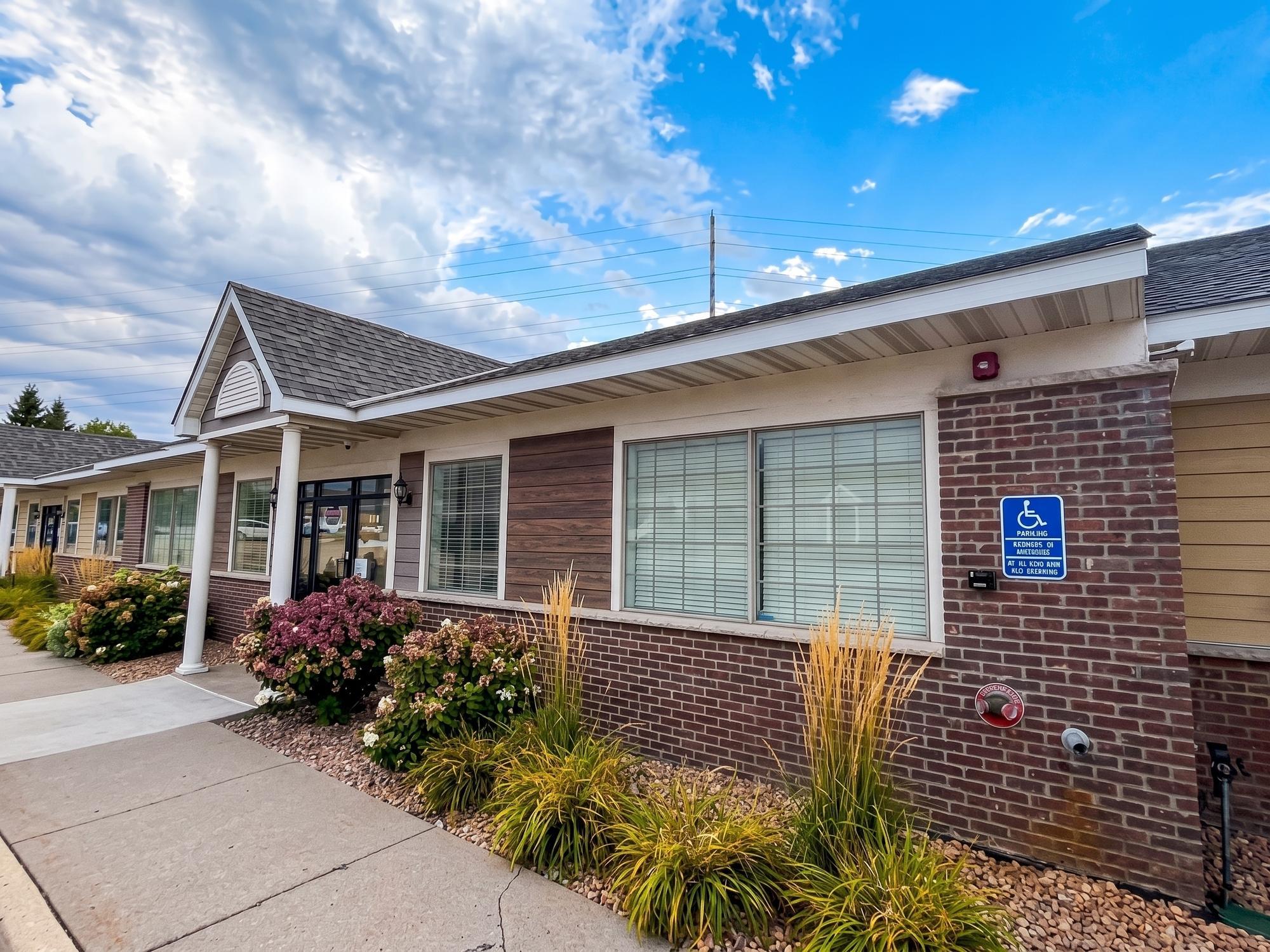 View of Commercial Sale at 1063 Weir Drive #200, Woodbury MN 55125, Woodbury (4 of 11) - Mike Wilen | Minnesota Team Real Estate
