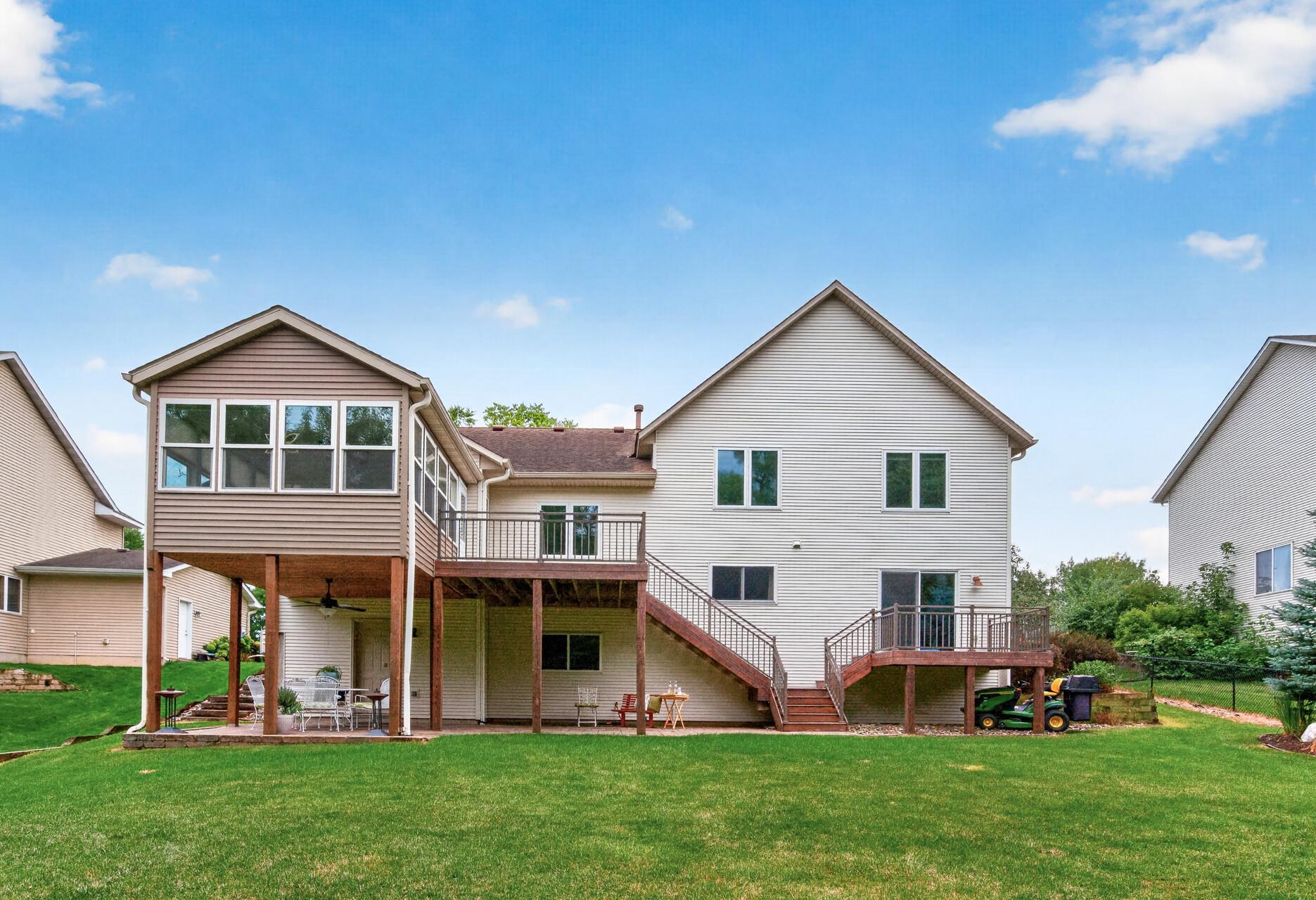 View of Residential at 16959 Hubbard Trail, Lakeville MN 55044, Lakeville (2 of 43) - Mike Wilen | Minnesota Team Real Estate