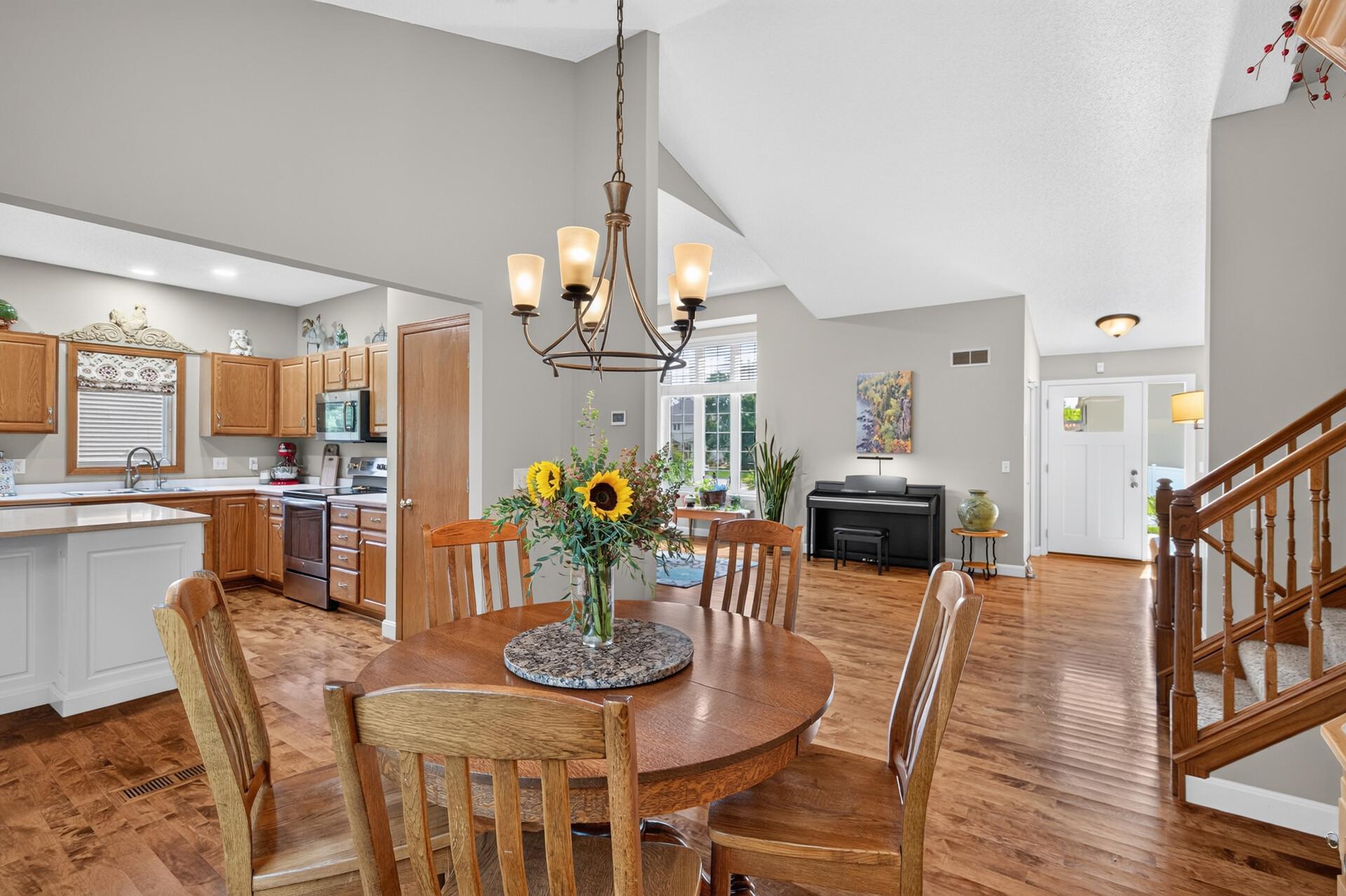 View of Residential at 16959 Hubbard Trail, Lakeville MN 55044, Lakeville (22 of 43) - Mike Wilen | Minnesota Team Real Estate