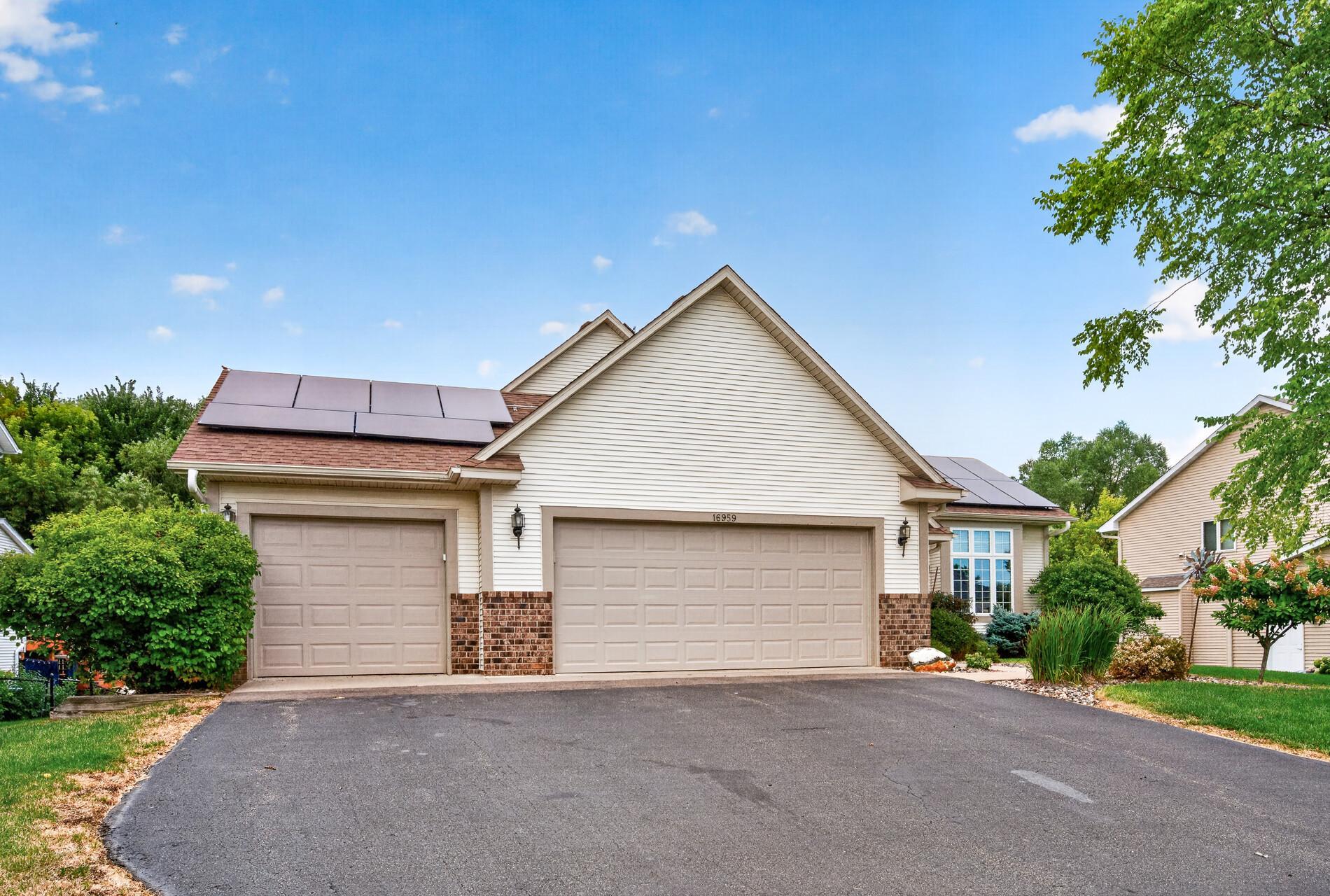 View of Residential at 16959 Hubbard Trail, Lakeville MN 55044, Lakeville (3 of 43) - Mike Wilen | Minnesota Team Real Estate