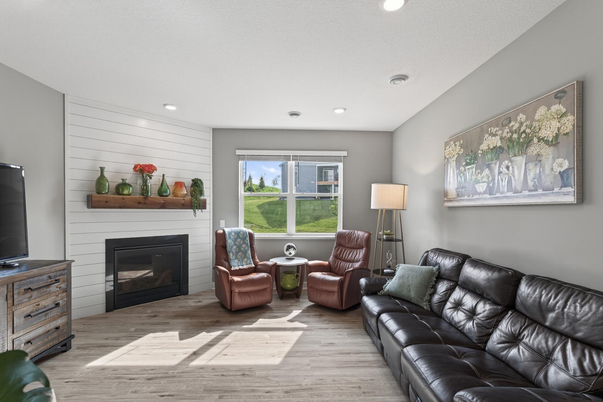 View of Residential at 18374 Hamby Way, Lakeville MN 55044, Lakeville (8 of 32) - Mike Wilen | Minnesota Team Real Estate