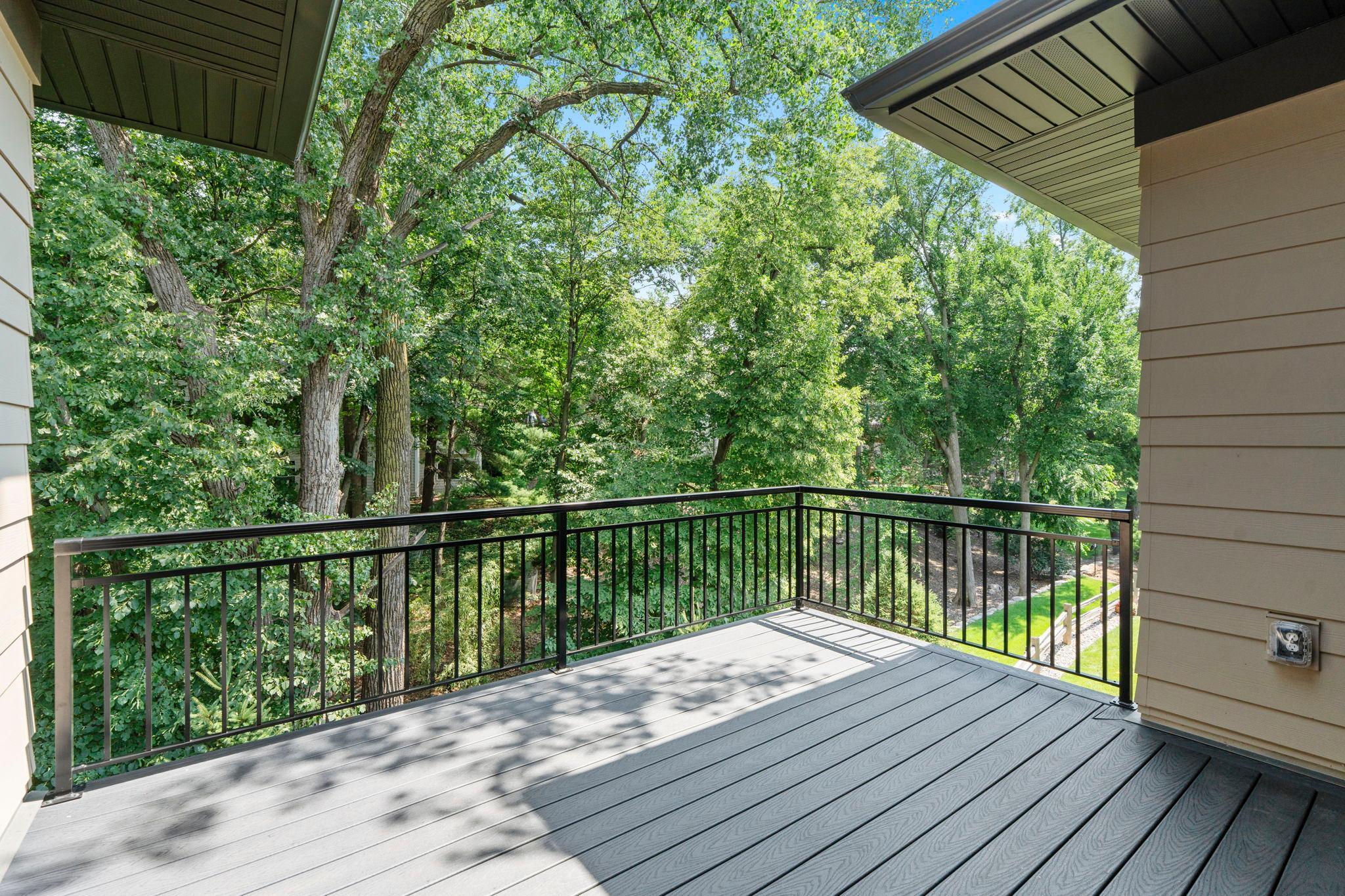 View of Residential at 7061 Highland Court, Eden Prairie MN 55346, Eden Prairie (16 of 36) - Mike Wilen | Minnesota Team Real Estate